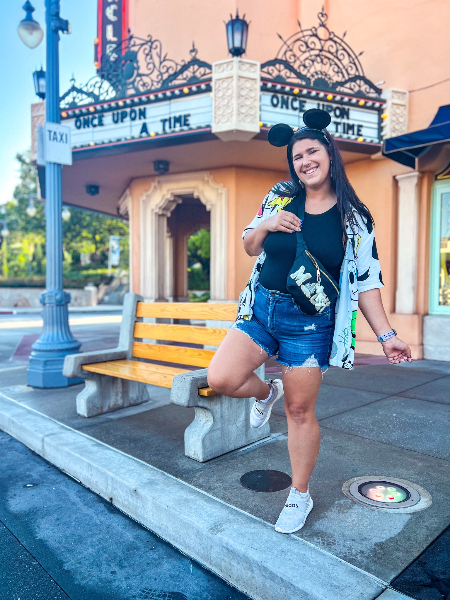 A little Mickey touch ✨✨

#LTKunder50 #LTKcurves #LTKitbag