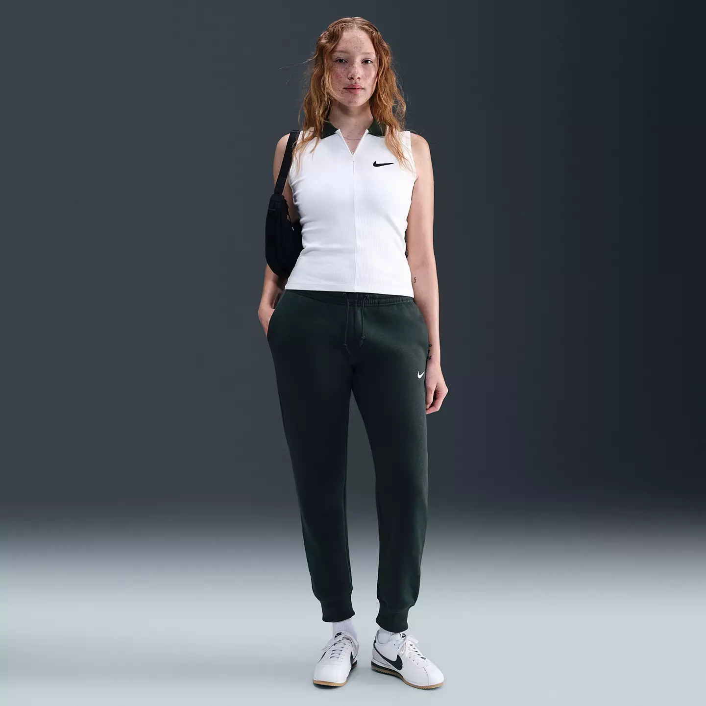 Nike Women's Sportswear Phoenix Fleece Mid-Rise Sweatpants | DICK'S Sporting Goods