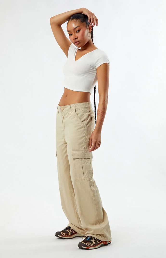 Levi's Women's Tan '94 Baggy Cargo Pants - Size 26 | PacSun