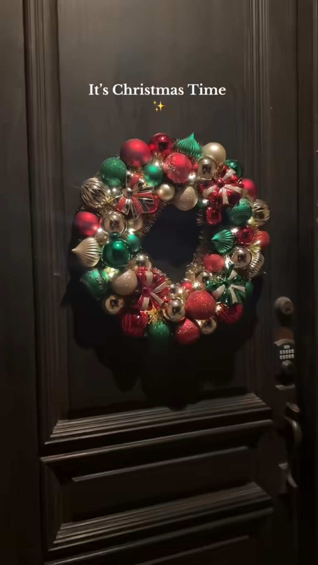 Beautiful 22 inch Christmas wreath with a timer

#LTKSaleAlert #LTKSeasonal #LTKHoliday
