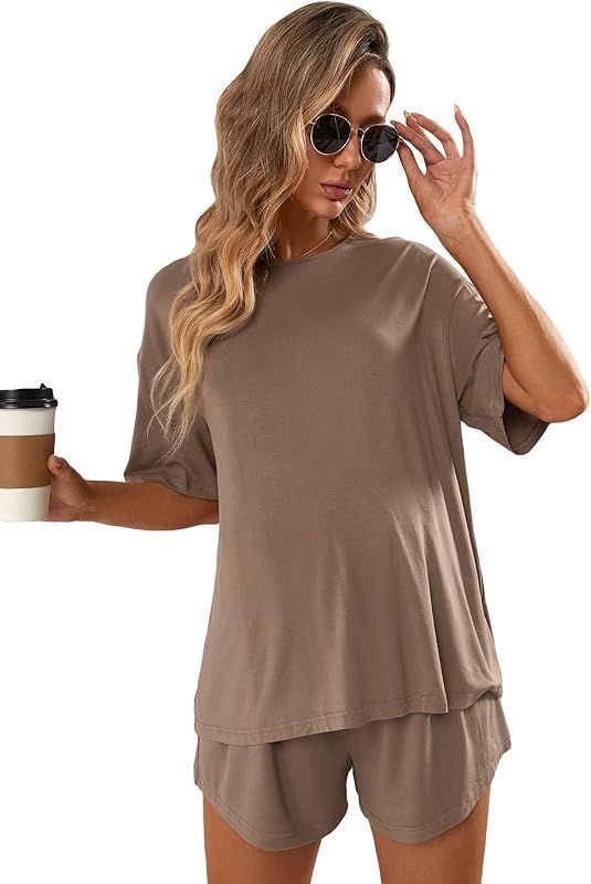 OYOANGLE Women's Maternity 2 Pieces Pajamas Short Sleeve T-Shirt Top and Shorts Loungewear | Amazon (US)