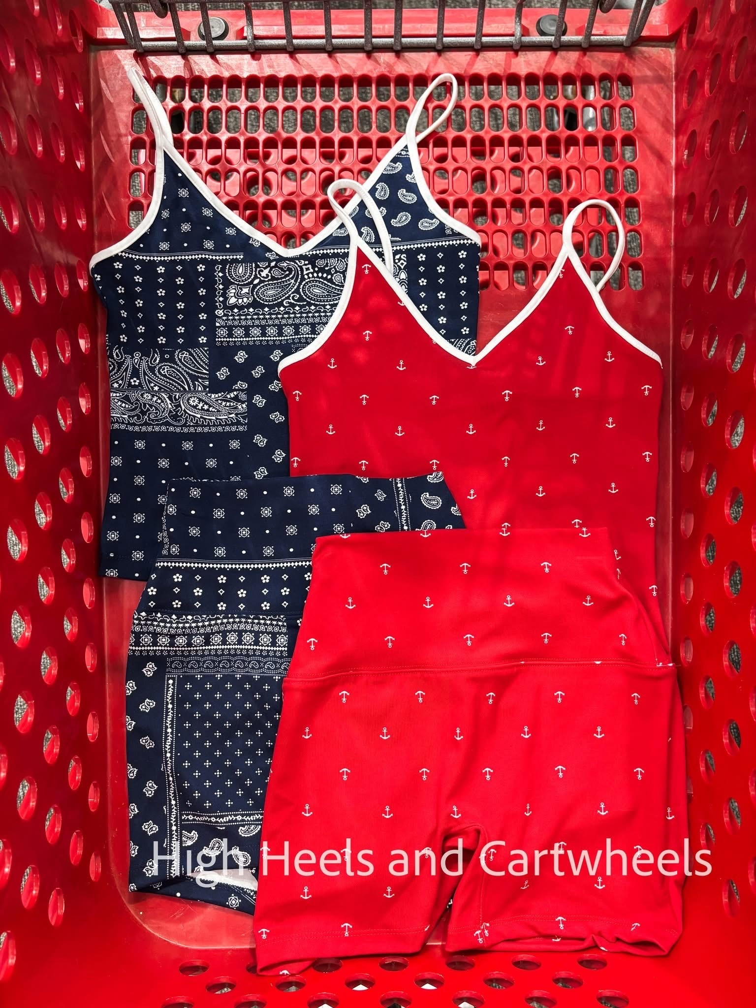 Living for all these fun patterns lately! The most adorable workout sets!