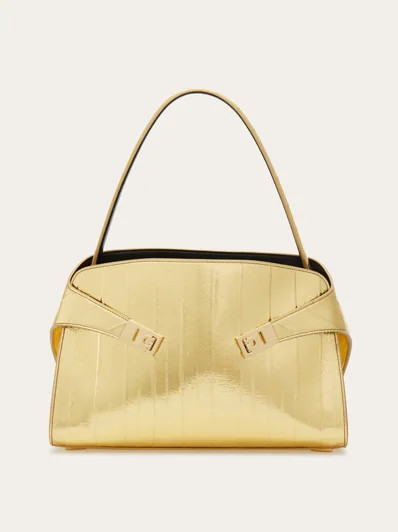Hug soft bicolor shoulder bag (M) | Ferragamo