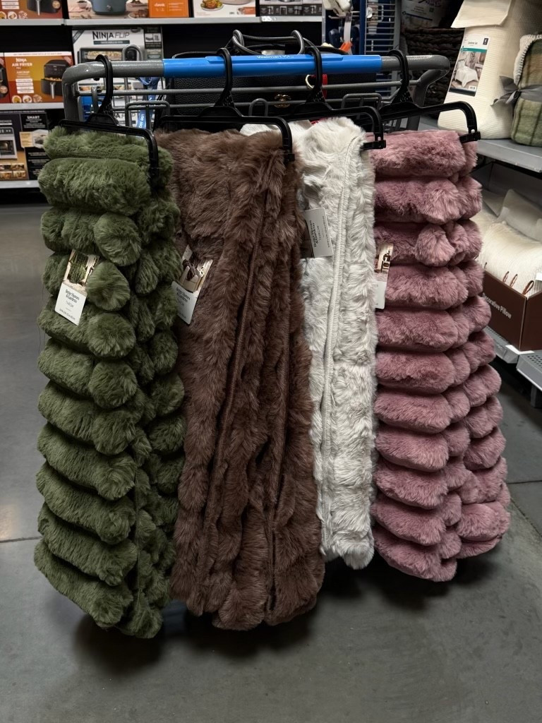 Walmart has the best blankets for decor!

Walmart, walmart fall finds, walmart fall decor, fall, fall decor, home decor, fall time

#LTKSeasonal #LTKHome