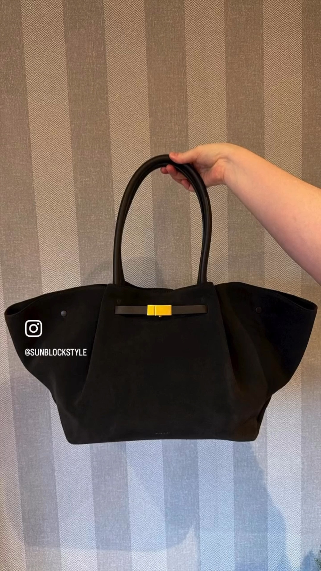 To me love me 

#LTKwinter #LTKuk #LTKbag