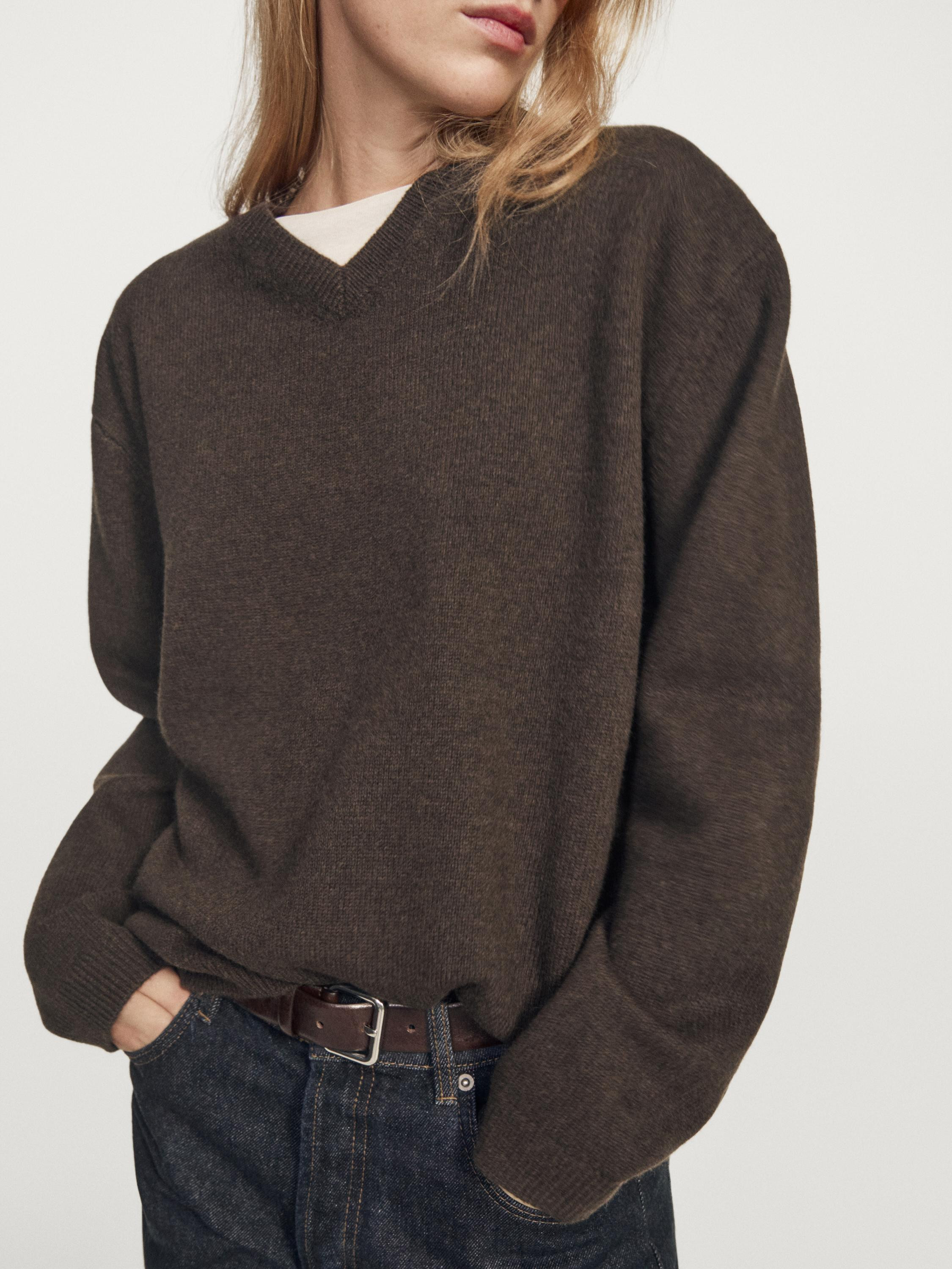 Oversize V-neck knit sweater | Zara US