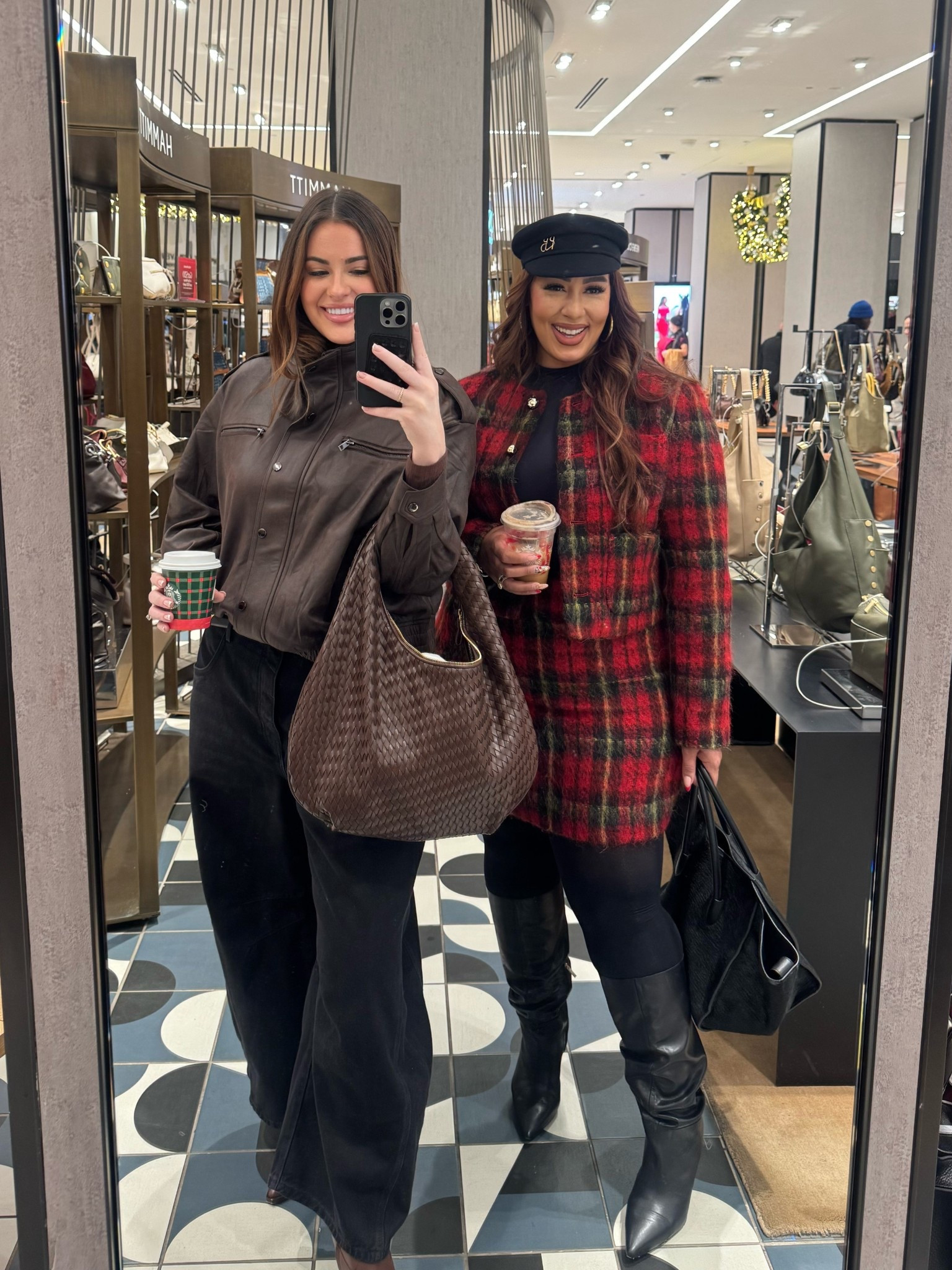 NYC outfits 🎁✨♥️

#LTKMidsize #LTKTall #LTKHoliday