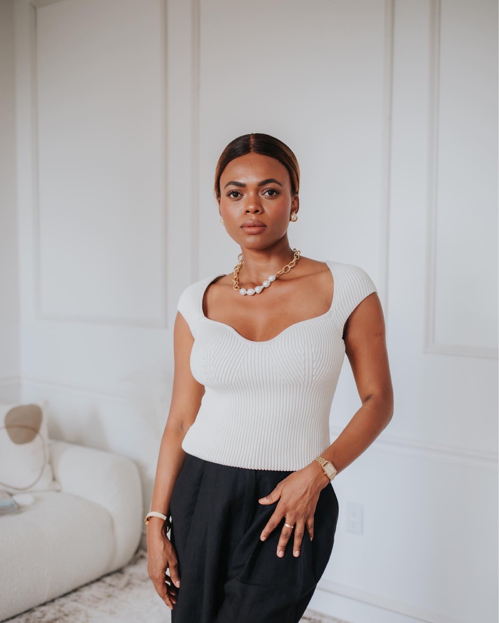 2 Months Update! on my breast reduction surgery is live on my YouTube channel 

https://youtu.be/jyRwO1RdM88

Wearing hm top in XS
Cos pants size 2 


#LTKstyletip #LTKSeasonal