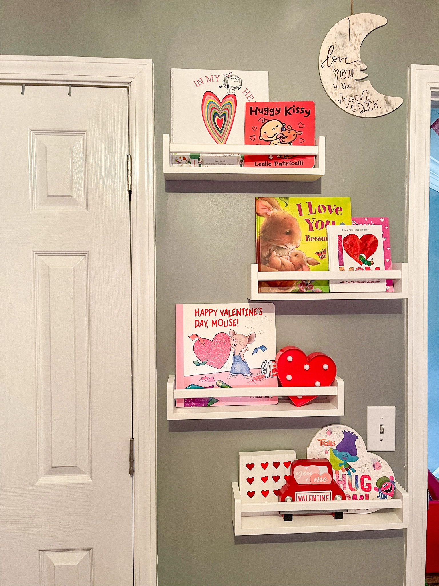 The cutest kids book shelves to decorate for Valentine’s Day or any holiday 

Books, Valentine’s Day, bookshelf, bookshelves 

#LTKHome #LTKFindsUnder50 #LTKKids