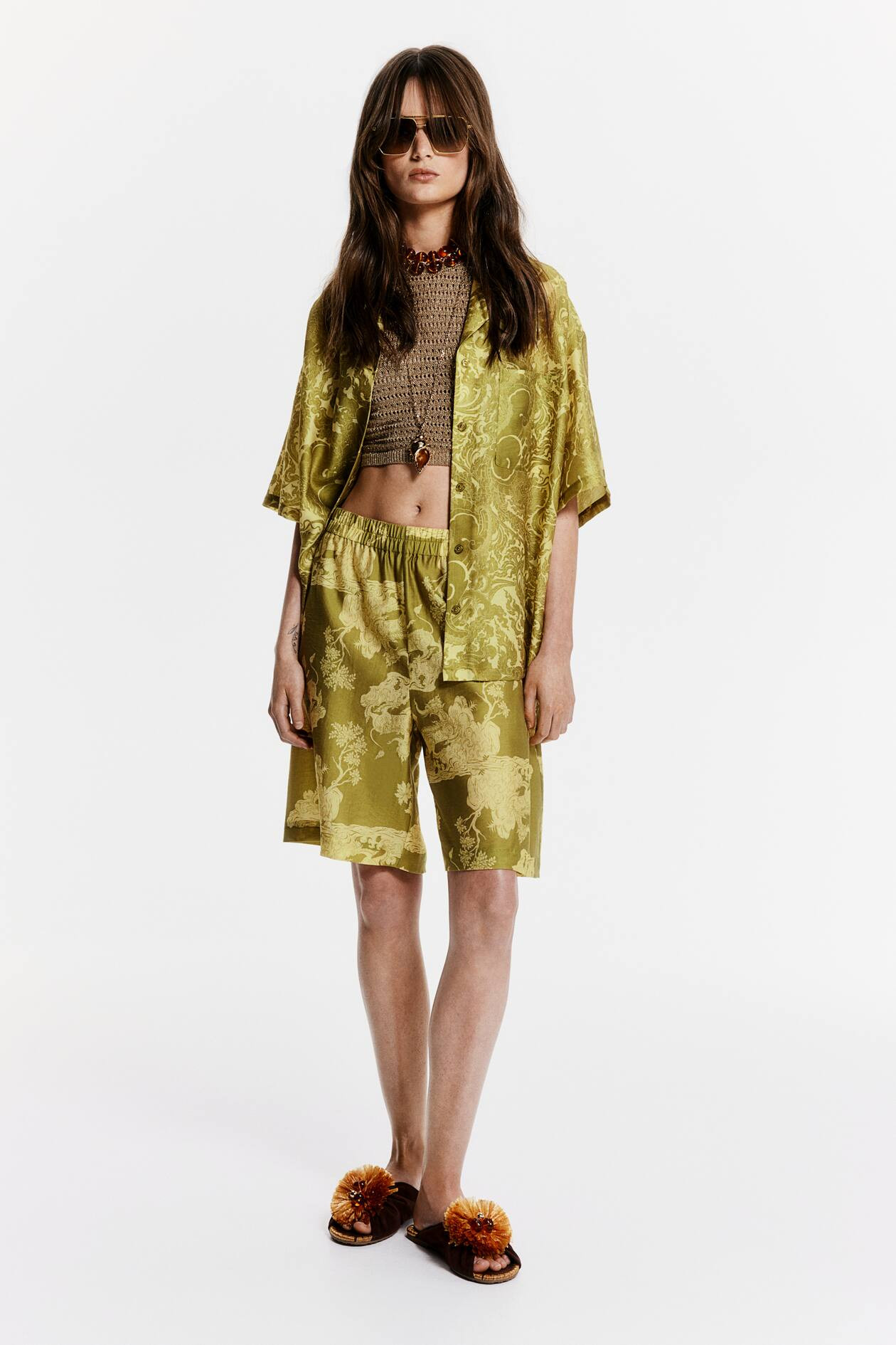 Patterned Knee-Length Shorts | H&M (US + CA)