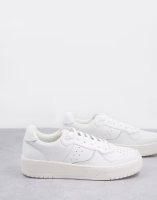 Stradivarius retro trainer in white | ASOS | ASOS (Global)