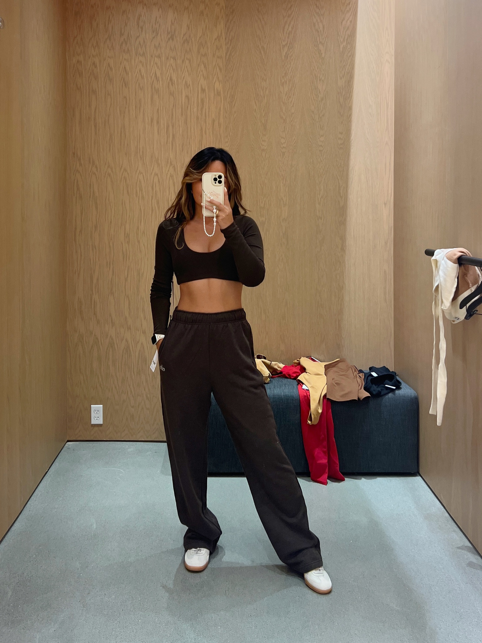 Alo fall outfits

Fall outfit, alo, gym fits, casual fit

#LTKSeasonal #LTKxPrime #LTKHolidaySale