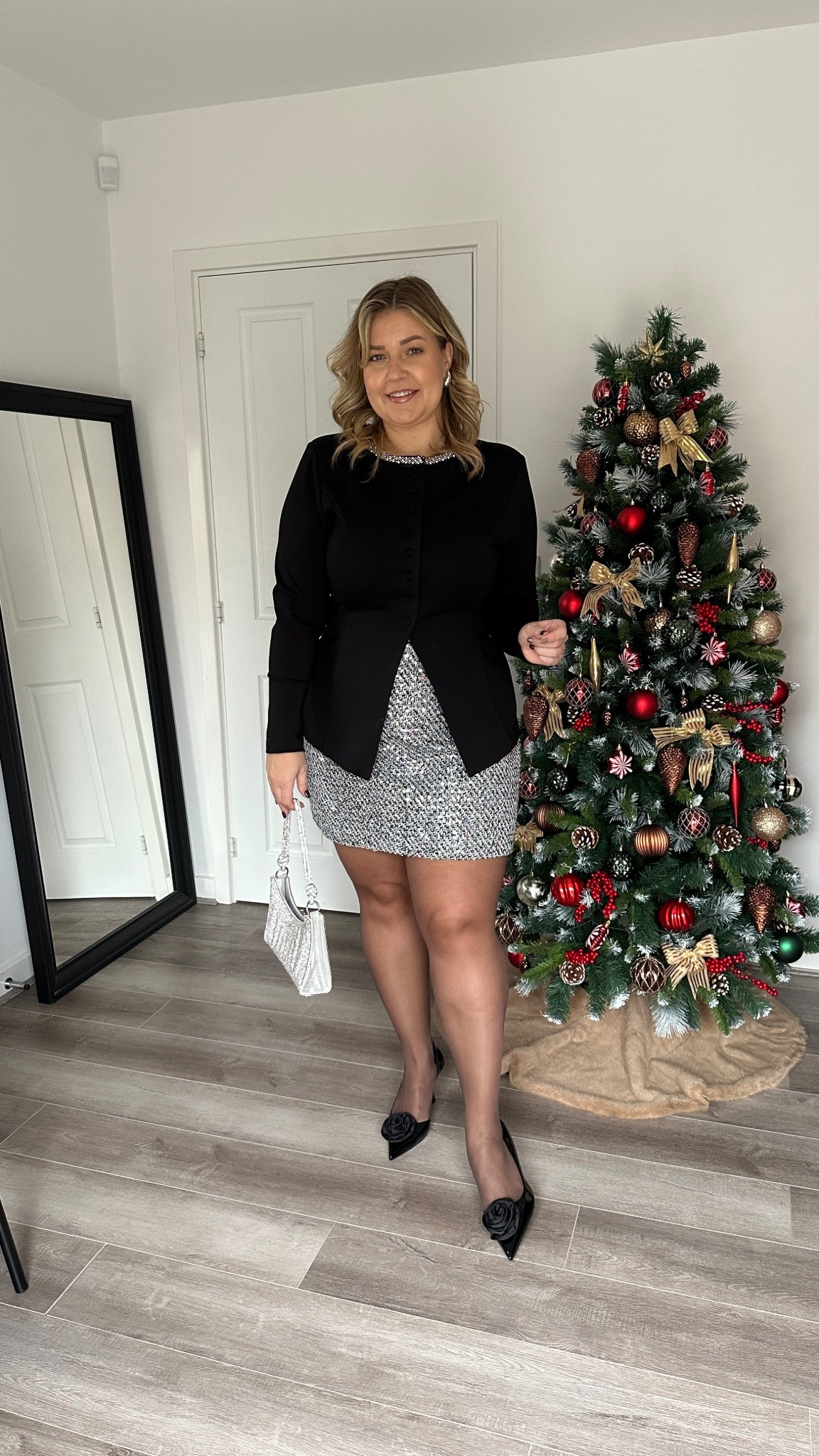Festive outfit Day 3

Skirt size 18 
Top size 18

#LTKcurves #LTKpartywear #LTKfestive