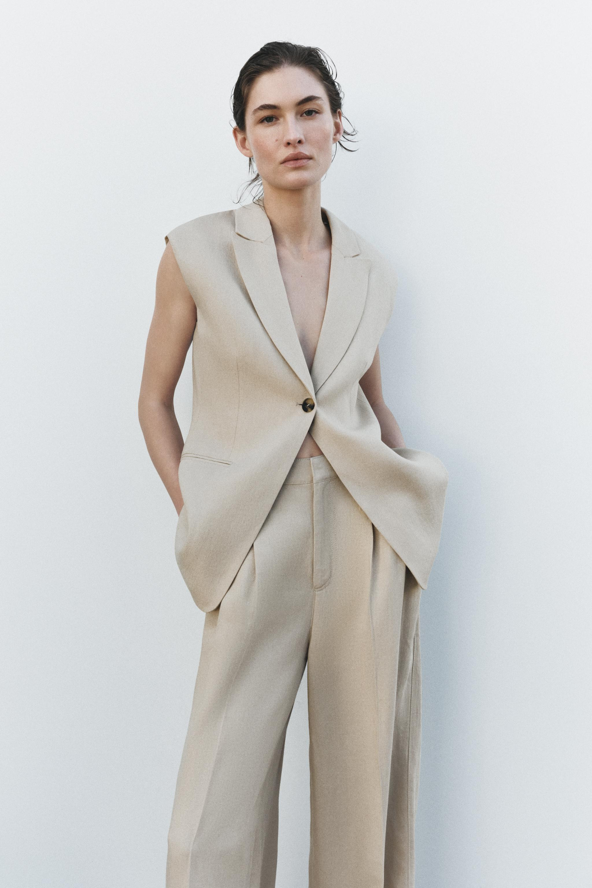 ZW COLLECTION SHOULDER PAD WAISTCOAT | Zara US