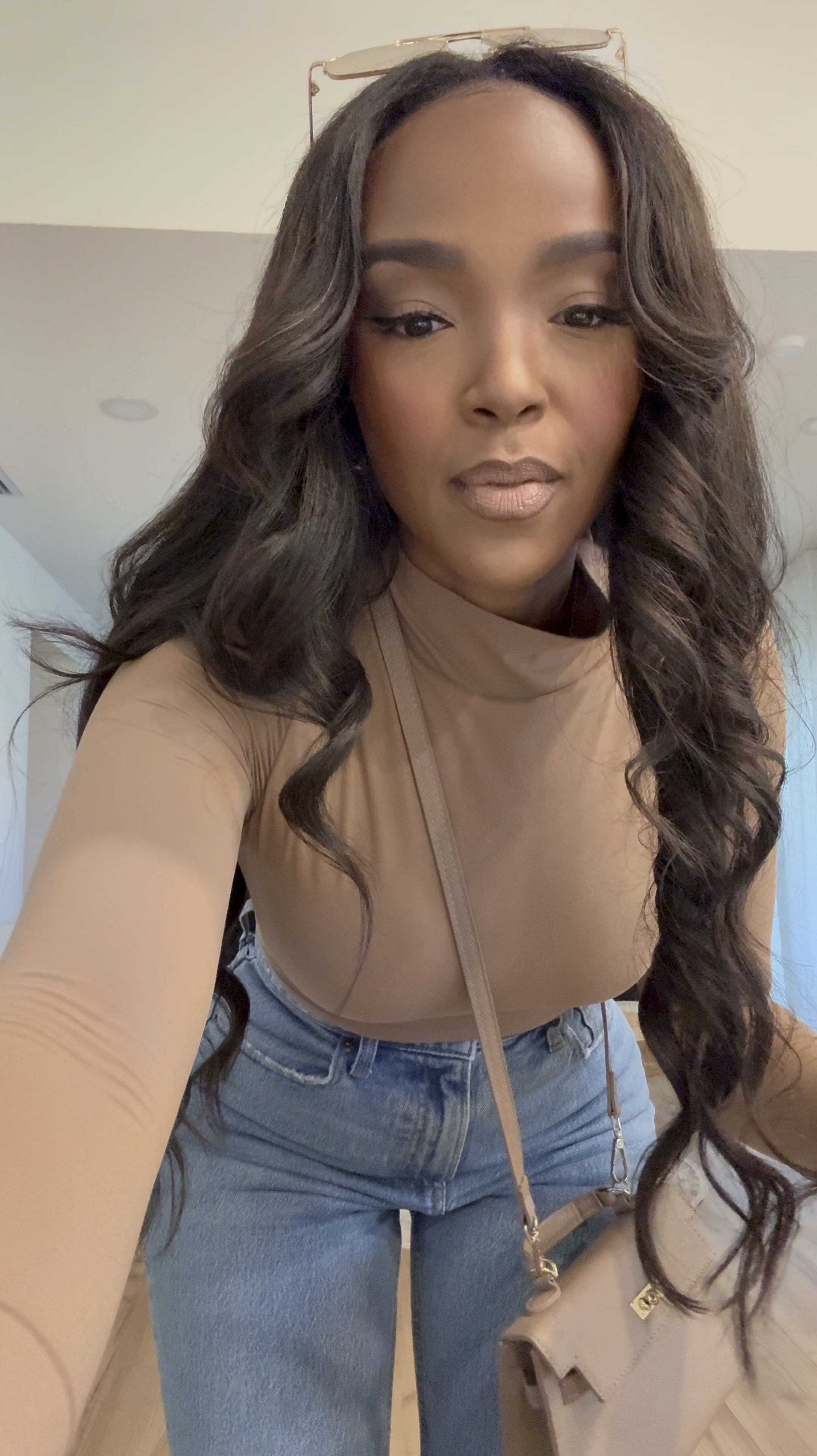 Casual, but make it chic! ✨ A classic pair of denim is the ultimate wardrobe staple—easy to style, effortlessly cool, and always on trend. Paired with a sleek neutral top and comfy sneakers, this look is the definition of off-duty style done right.

Are you a denim every day kind of girl, or do you save it for the weekends? Let me know below! ⬇️

📌 Save this for your next casual outfit inspo!

#CasualChic #DenimStyle #OOTD #CasualOutfit #StreetStyle #DenimLover #EffortlessStyle #ChicAndCasual #FashionInspo #WardrobeEssentials #ElevatedBasics #EverydayStyle #StyleGuide #OffDutyModel #MinimalistFashion #TrendyLooks #StyleInspo #NeutralAesthetic #ClassicStyle #WeekendVibes

#LTKU #LTKShoeCrush #LTKFindsUnder100