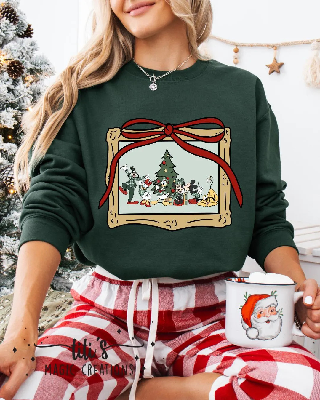 Christmas Frame Crewneck – Holiday Friends by the Tree - Etsy | Etsy (US)