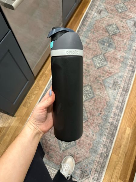 everyone's favorite on the go & travel water bottle. the lid locks, doesn't leak, & has a built in straw and spout so you can sip or pour. we own multiple & the whole fam uses them. the 22oz is perfect & fits in a cup holder  

#LTKFindsUnder50 #LTKTravel #LTKHome