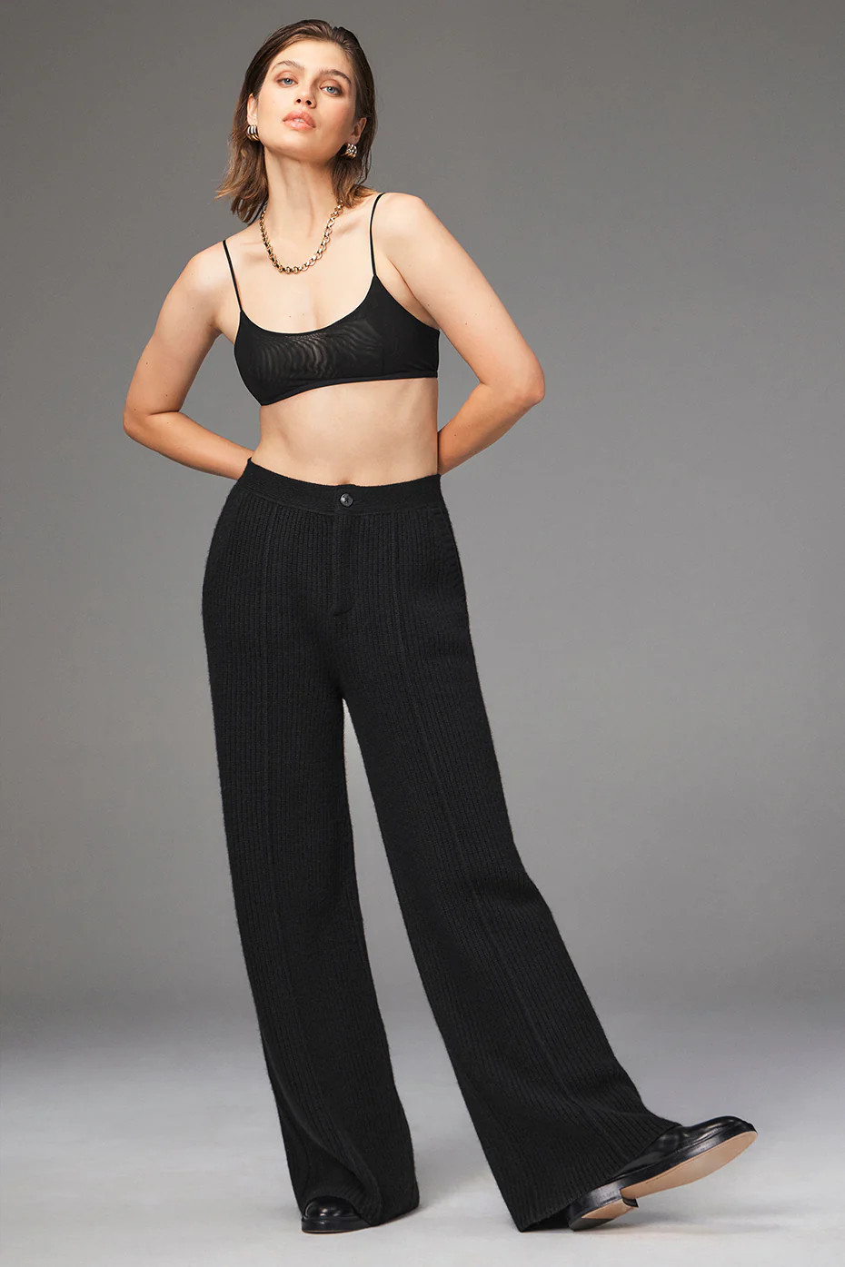 High-Waist Free Time Straight Leg Sweatpant - Black | Alo Yoga (US)
