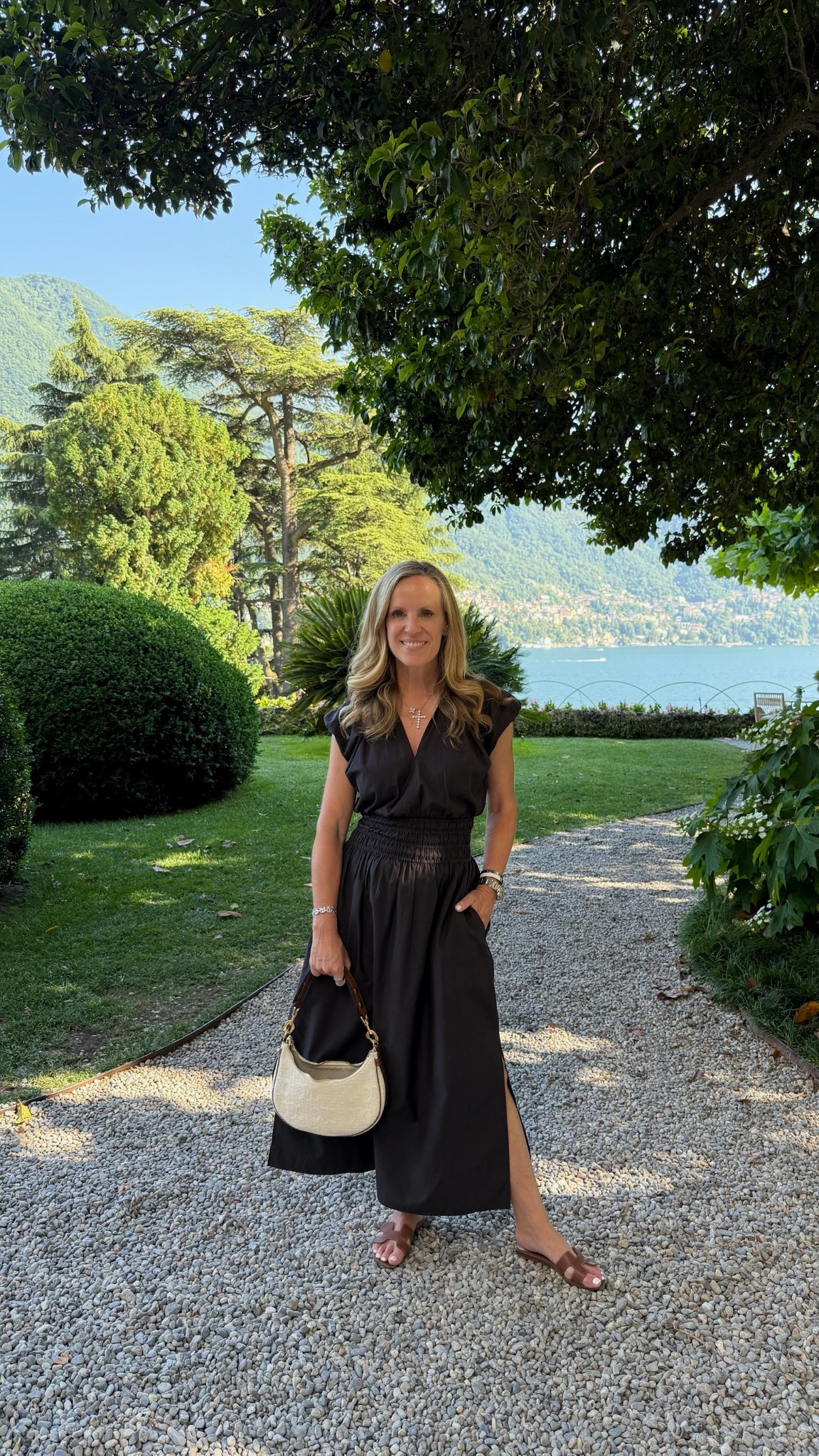 Arrived at Passalacqua in Lake Como
This Brochu Walker 
 dress traveled perfectly! So great to arrive wrinkle free! The fabric is perfection for Travel
I highly recommend this super flattering dress and will be ordering it in red also
Fits true to size



#LTKOver40 #LTKTravel #LTKSeasonal