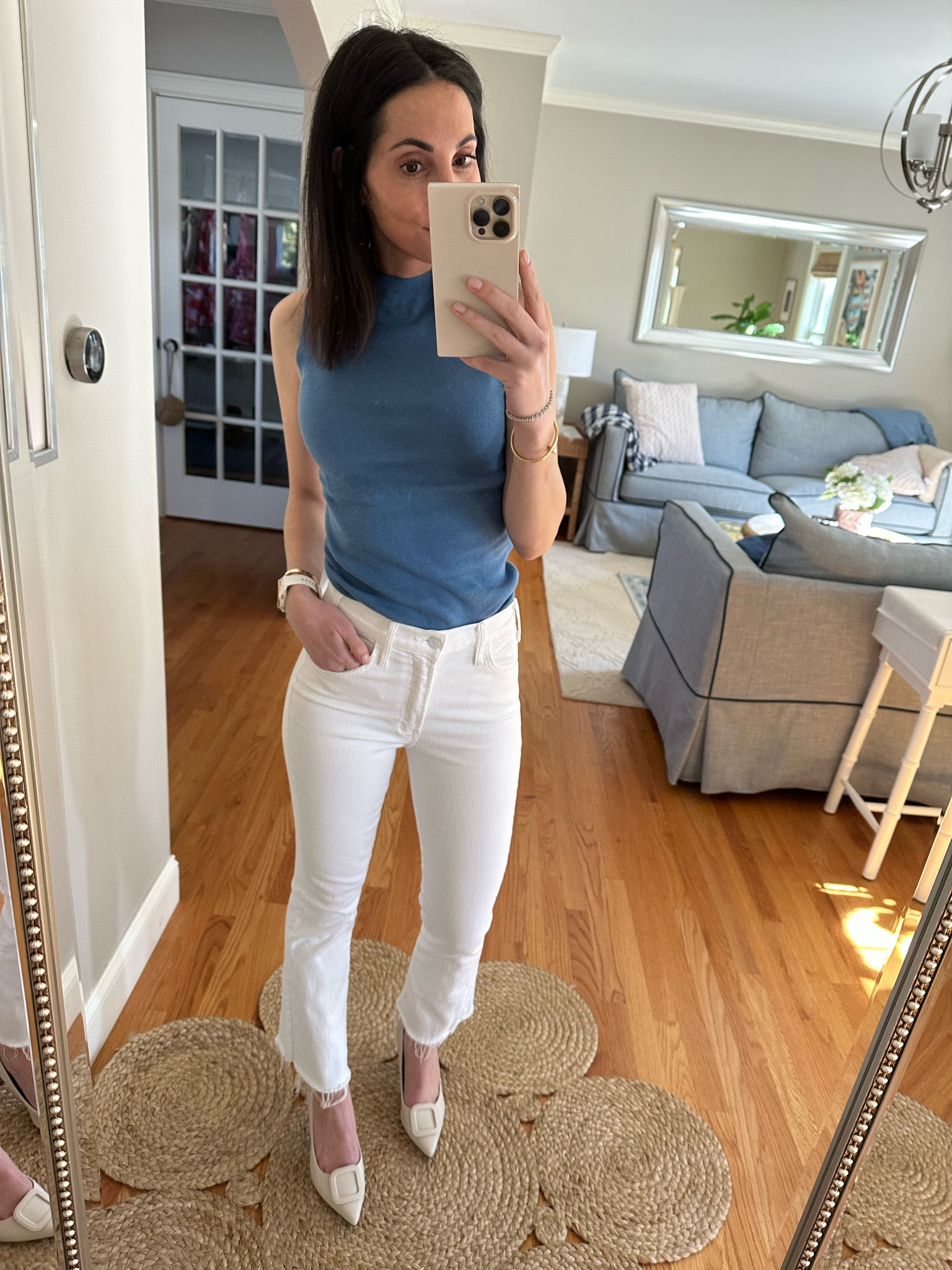 Xxs in top
25 in jeans 


#LTKsalealert #LTKFind #LTKSale