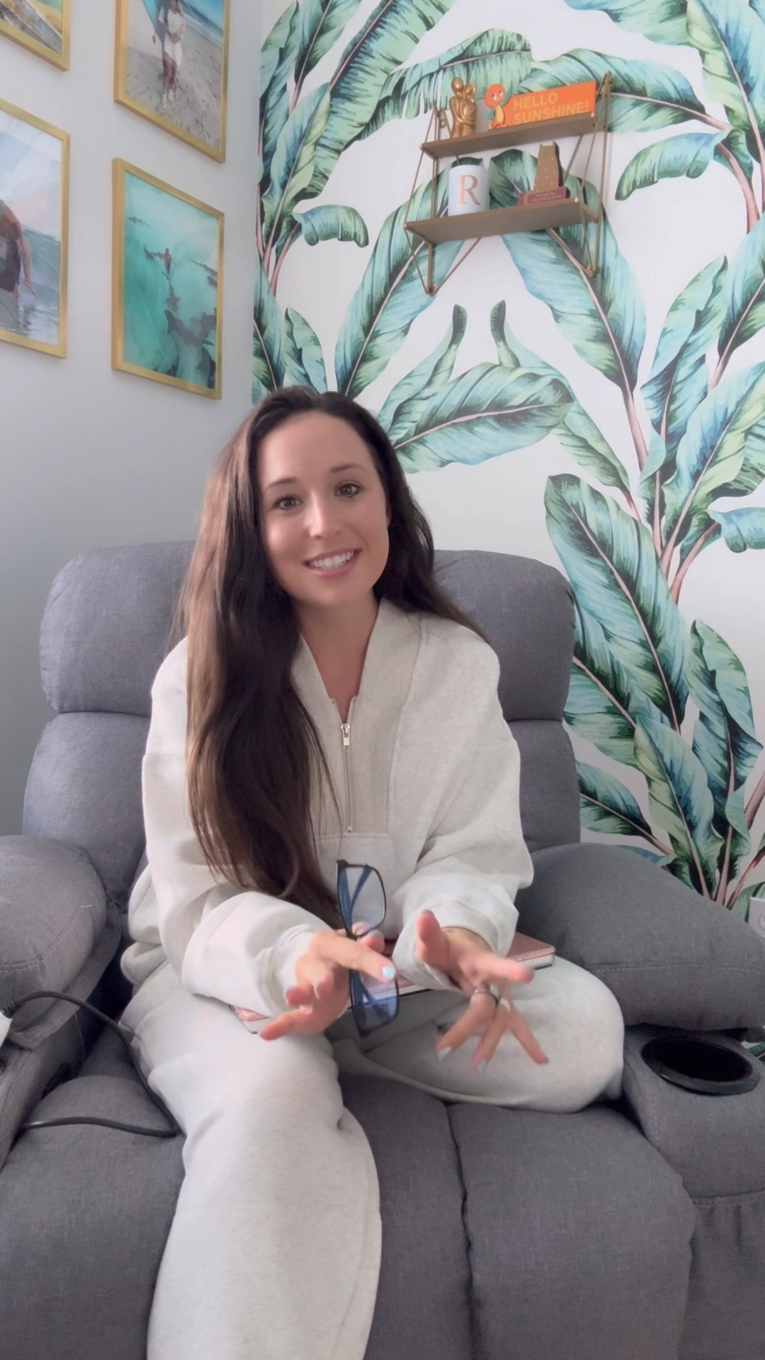 SWEAT SET SERIES PART 1/3

This heather grey sweat set comes with a zip up pullover sweatshirt top and cozy sweatpants with pockets and a drawstring waist. I’m wearing a size small and it’s true to size.

Snag this set for 40% off right now on my LTK or Amazon 🩵✨☁️ #floridablogger #fallfashiontrends #sweatsets #amazonstyle 

#LTKFallSale #LTKSeasonal #LTKActive