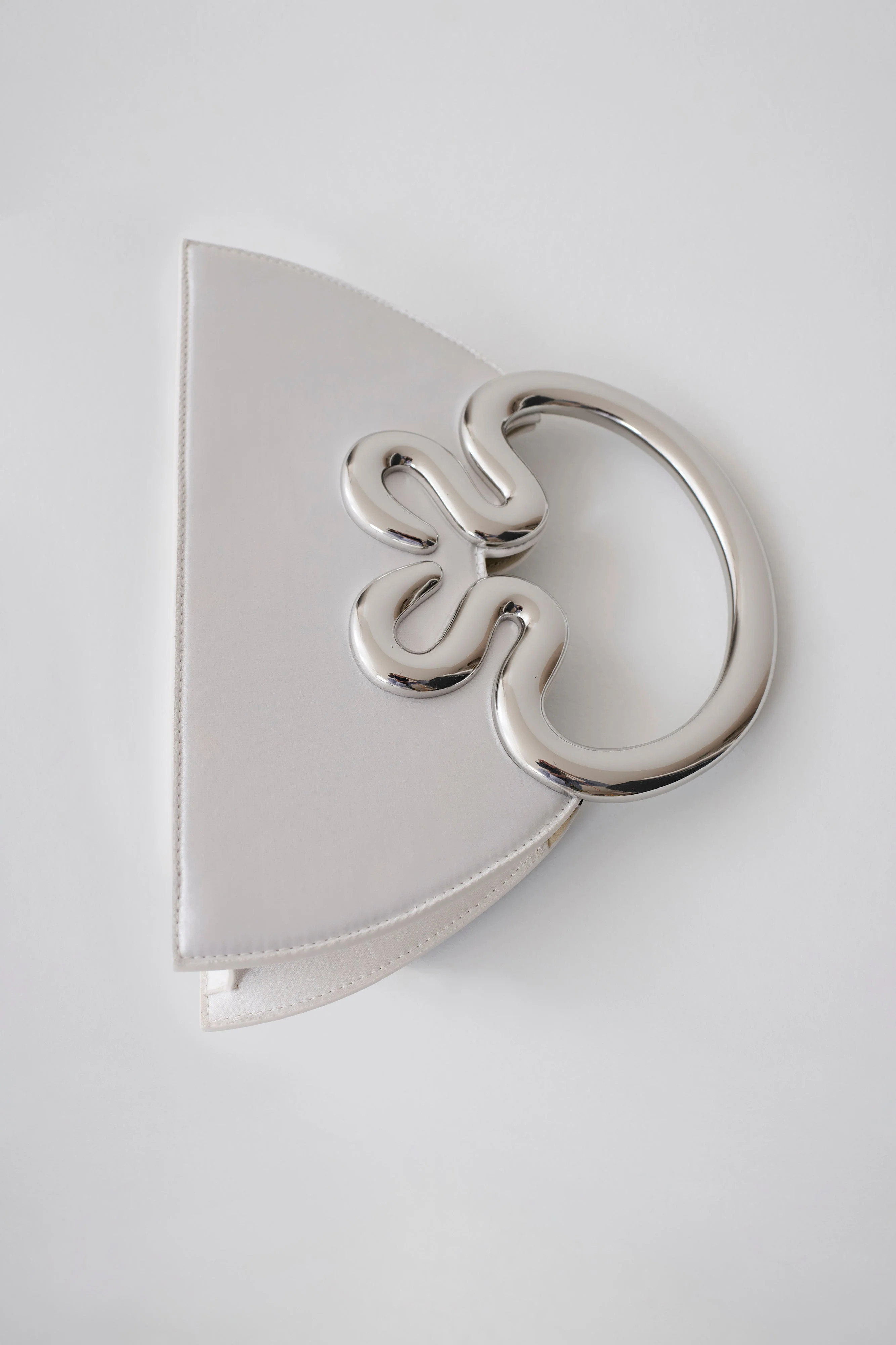 Elianne Satin Frame Clutch Bag - White | Meshki UK