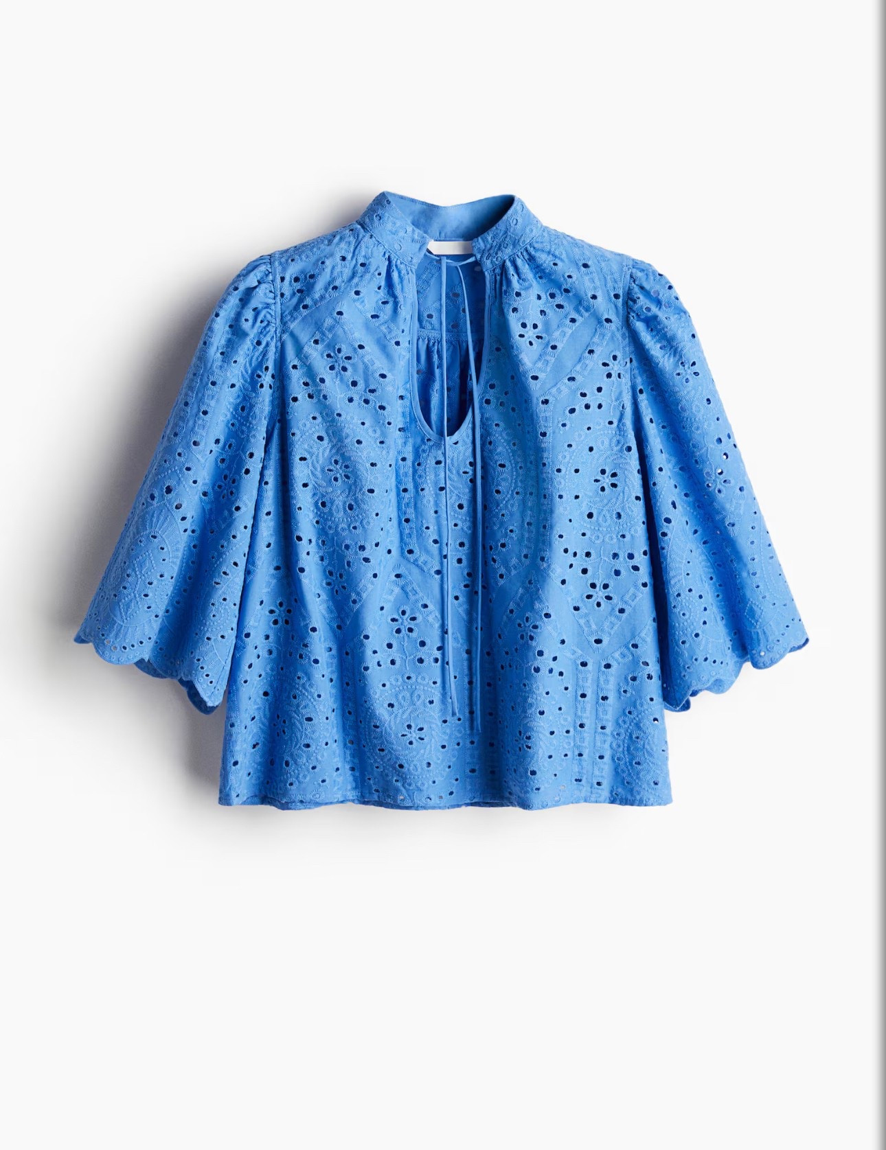 The eyelet top I’ve been loving!

#LTKFindsUnder50 #LTKStyleTip