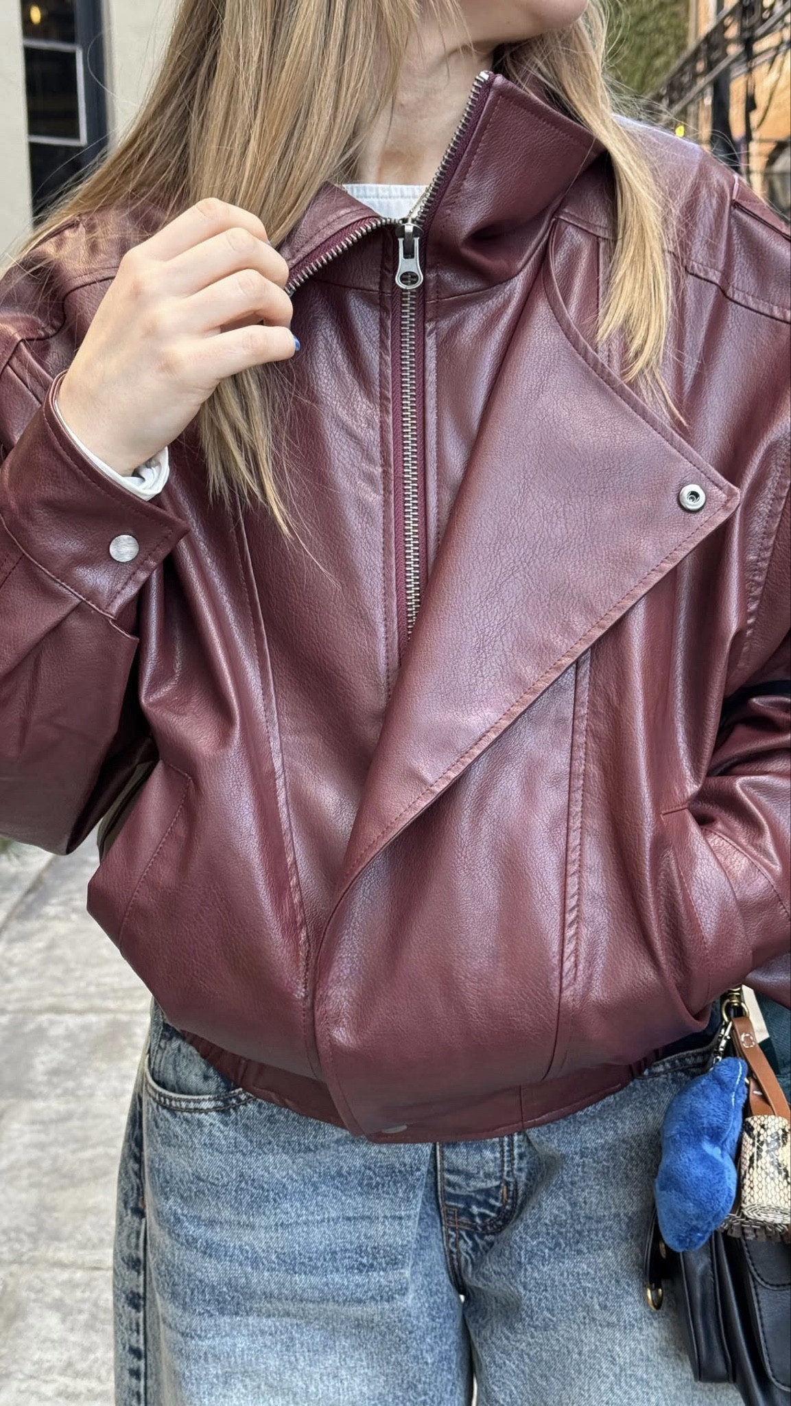 Obsessed with this jacket 🍇🍷🍒

Outfit inspo, outfit of the day, OOTD, spring outfit, leather jacket, red leather jacket, baggy jeans 

 #LTKgrwm #LTKootd #LTKSeasonal