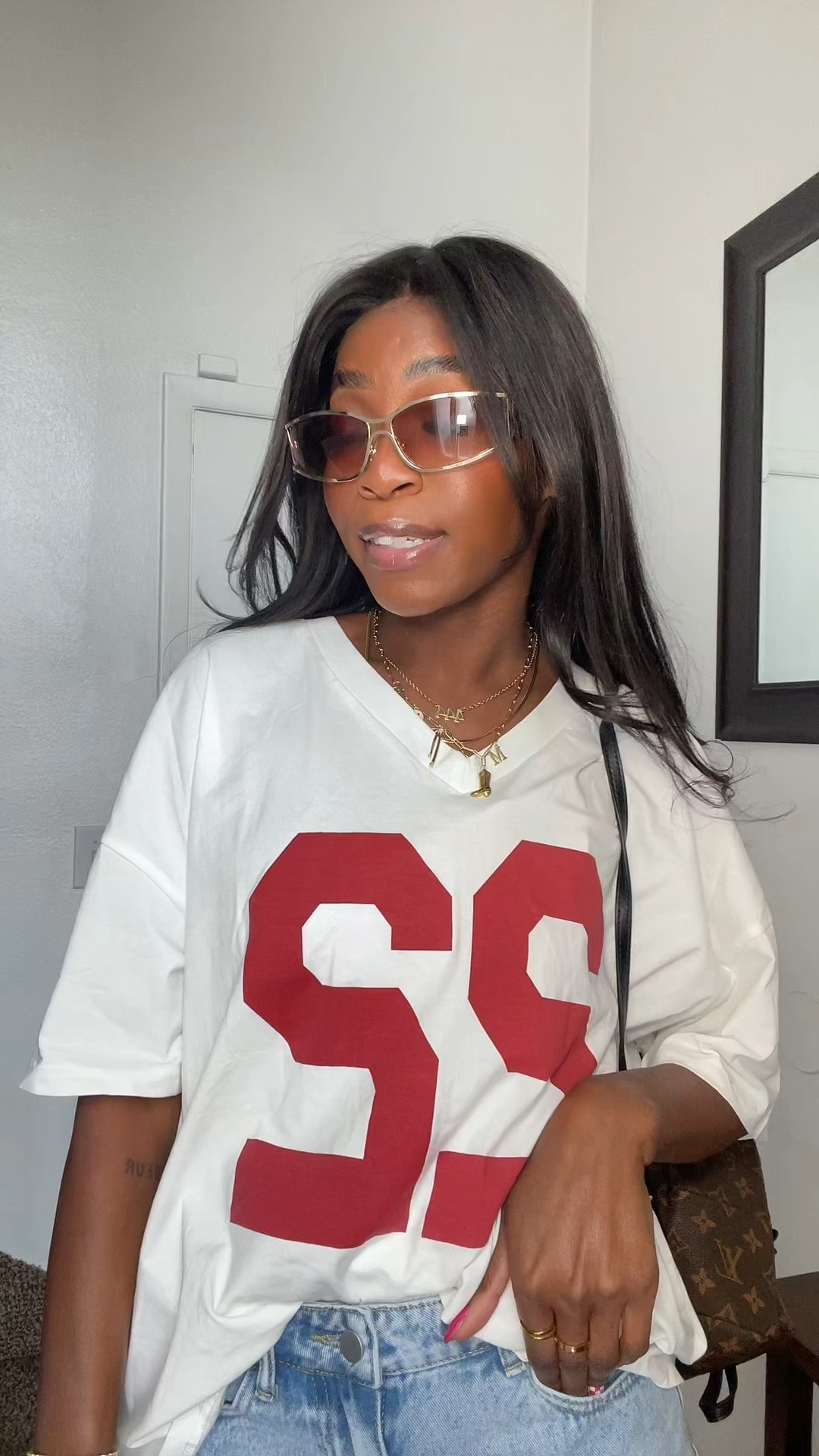 Quick and easy summer/spring fit. Some of the items are out of stock so I linked similar ones or dupes.

#LTKStyleTip #LTKVideo #LTKItBag