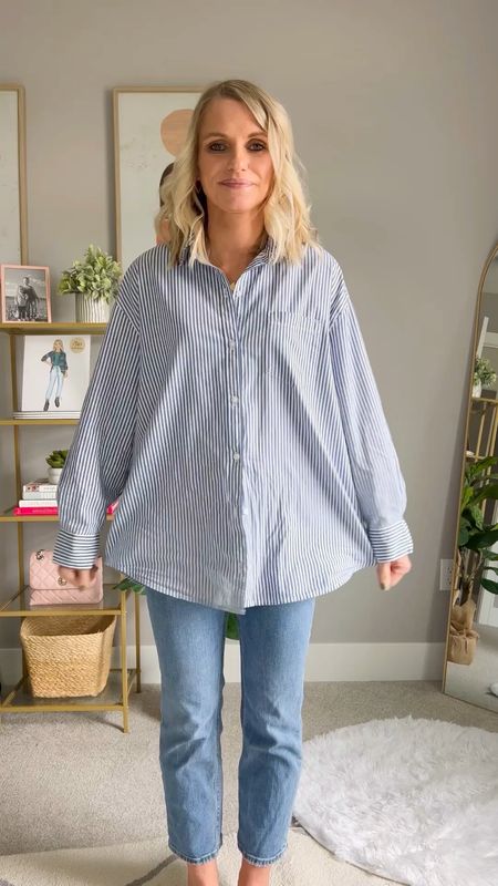 How to style a button down shirt for spring! 
Shirt- xsmall
Jeans- 26/short