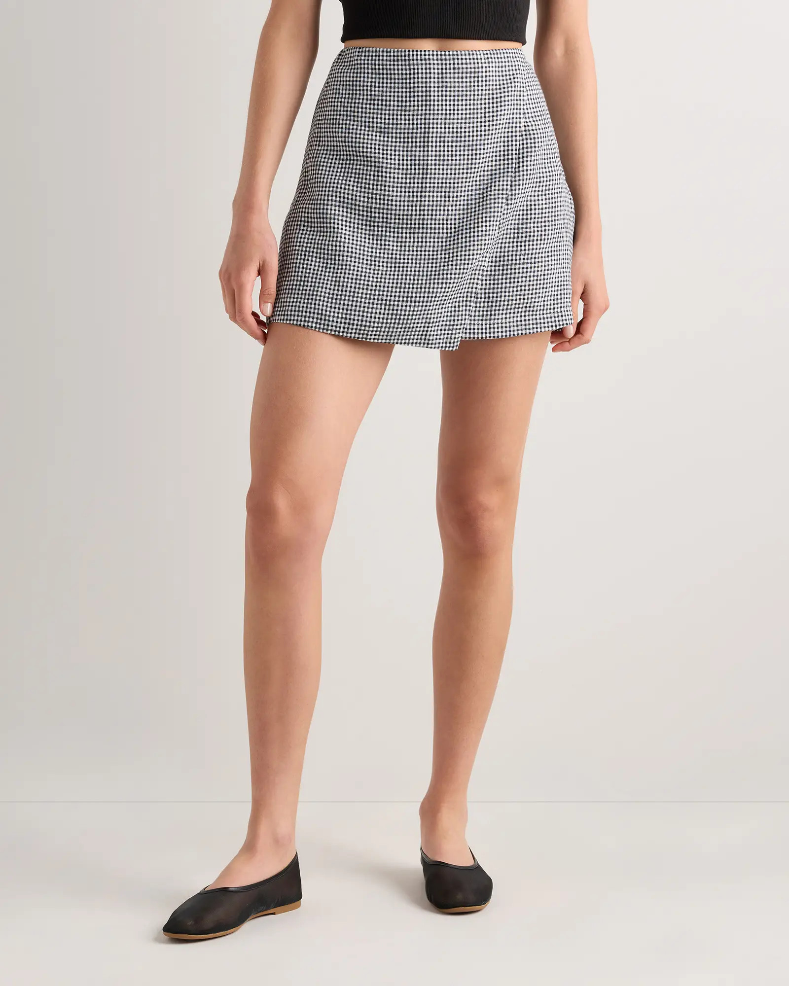 100% European Linen Skort in Classic Mini Gingham | Quince