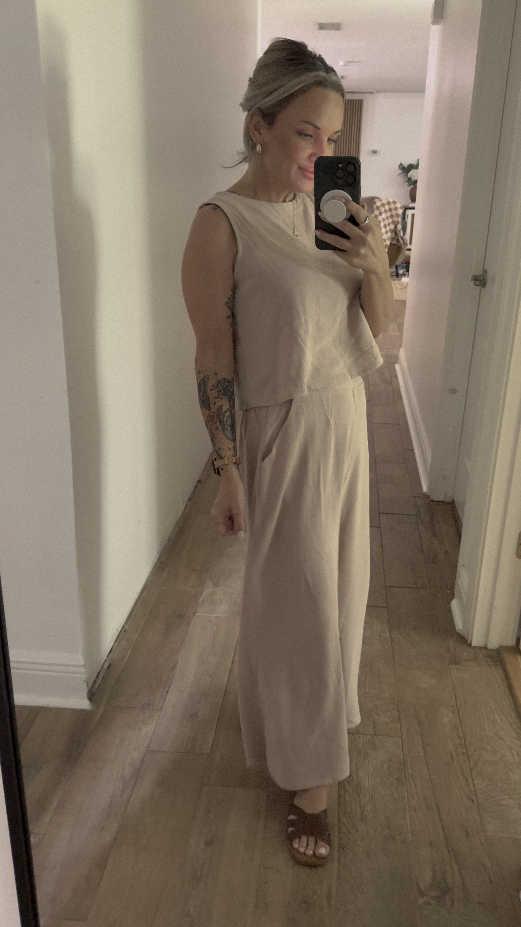 This Amazon find is perfect for the petite girlys! It’s made to be cropped so it fits us shorties perfectly, no need to hem. I’m 4’11” 115lb and am wearing a size small. #amazonfinds #petitefashion

#LTKStyleTip #LTKWorkwear #LTKSeasonal