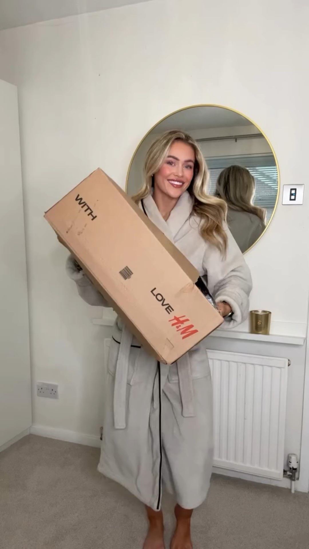 @hm New In Dresses 😍

Comment SHOP for the links 🛍️

#fyp #foryoupage #trending #ootd #explorepage #fashion #outfitideas #outfitstyling #ootn #handm #eveningdresses #grwm #handmhaul