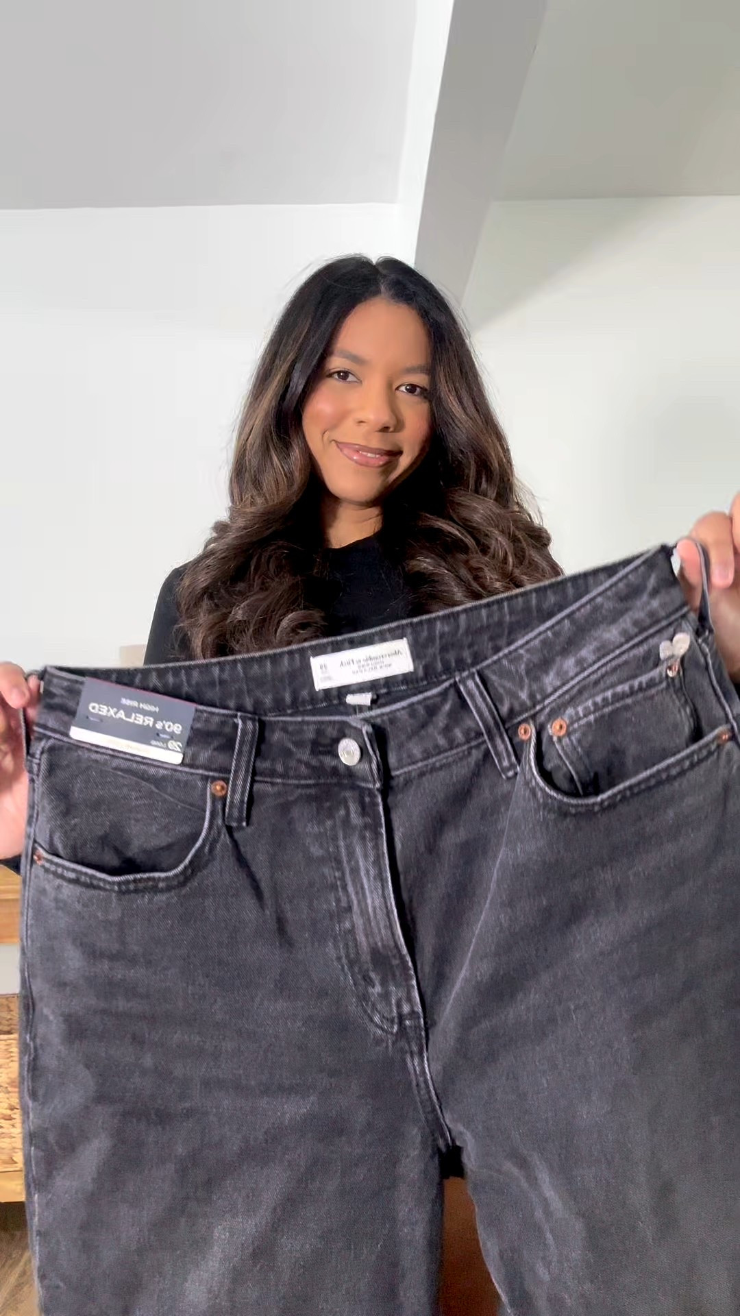 Abercrombie embroidered jeans! Size 8 long! Curve love! Curvy friendly jeans! Amazon long sleeve top! 

Top medium
Jeans curve love 29/8 long  

#LTKFindsUnder100 #LTKSaleAlert