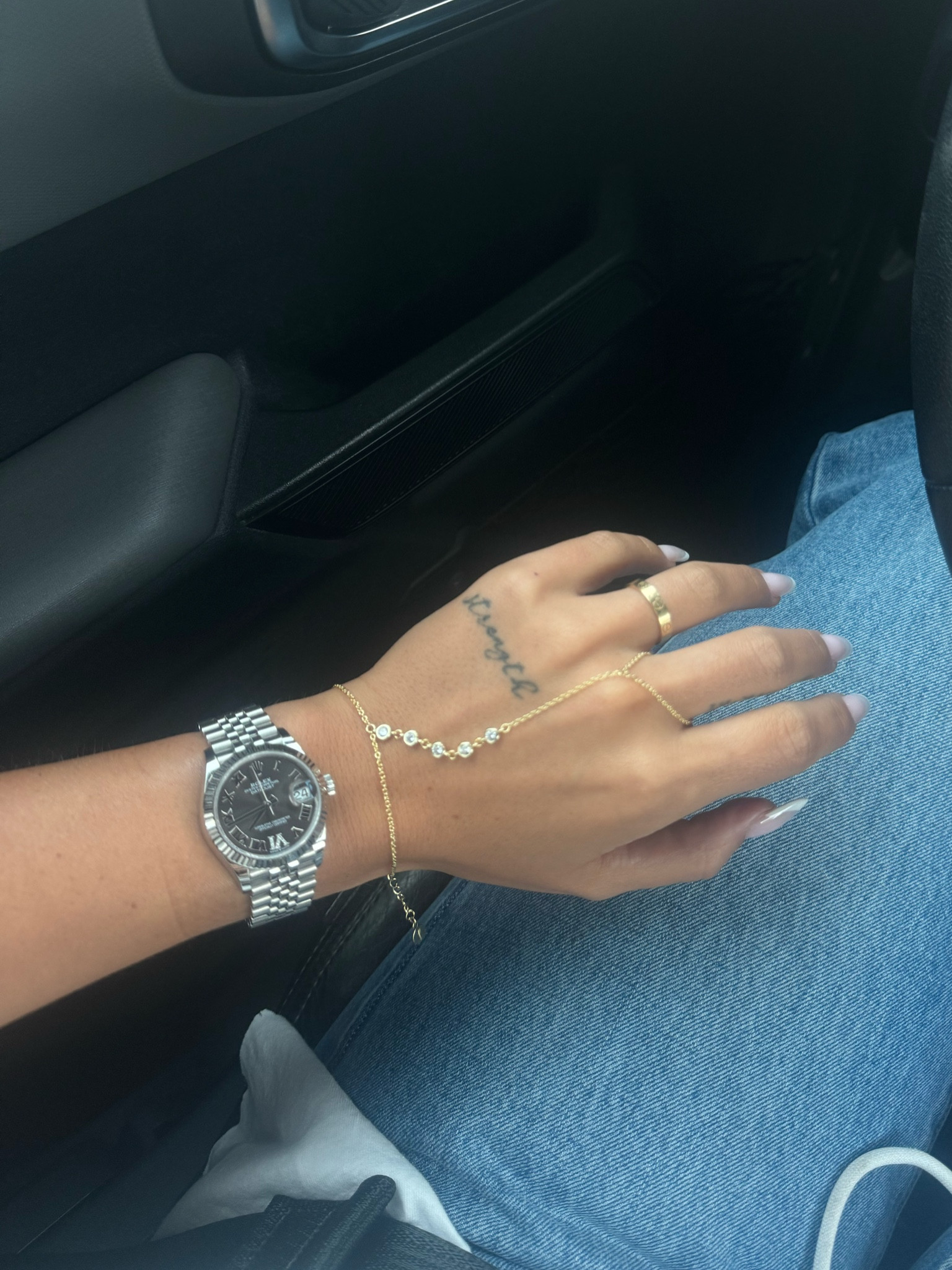 hand chain!!!! 