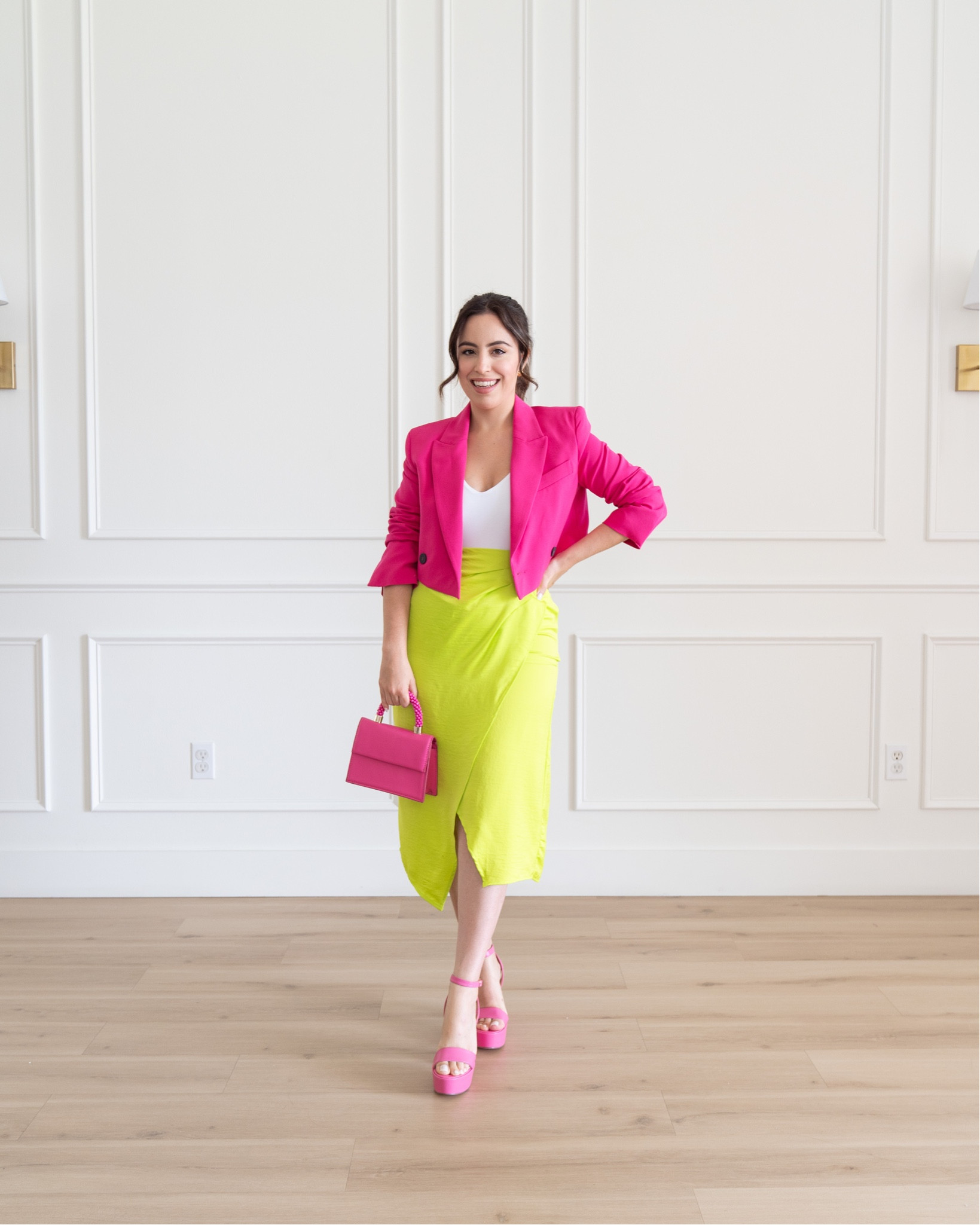 Neon Barbie outfit! Obsessed with this pink cropped blazer and neon skirt



#LTKstyletip #LTKunder50 #LTKunder100