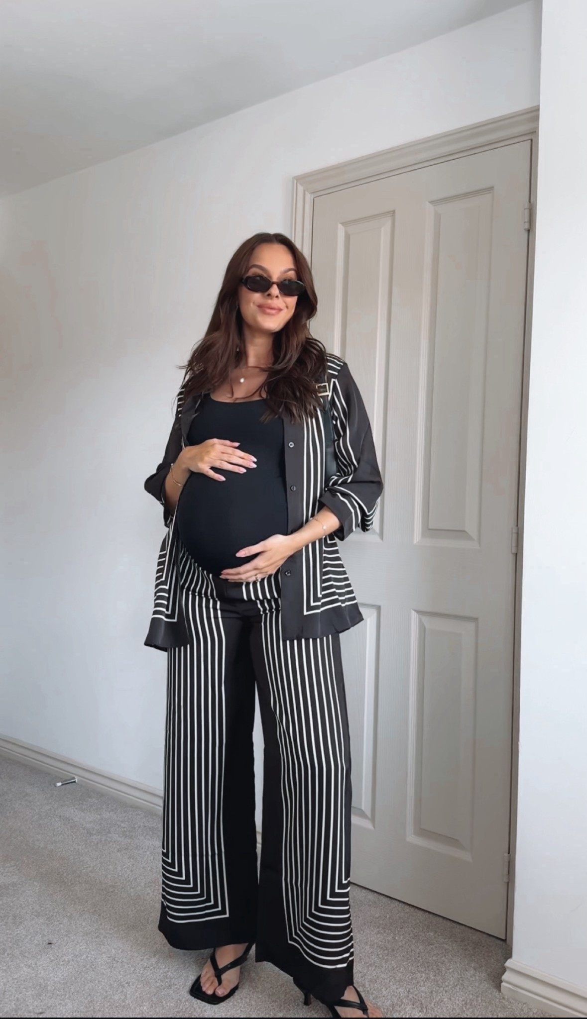 Bump-friendly, non -maternity Spring / summer co-ord 🖤

I’m wearing small in trousers and medium in top 

#LTKspring #LTKmaternity #LTKuk