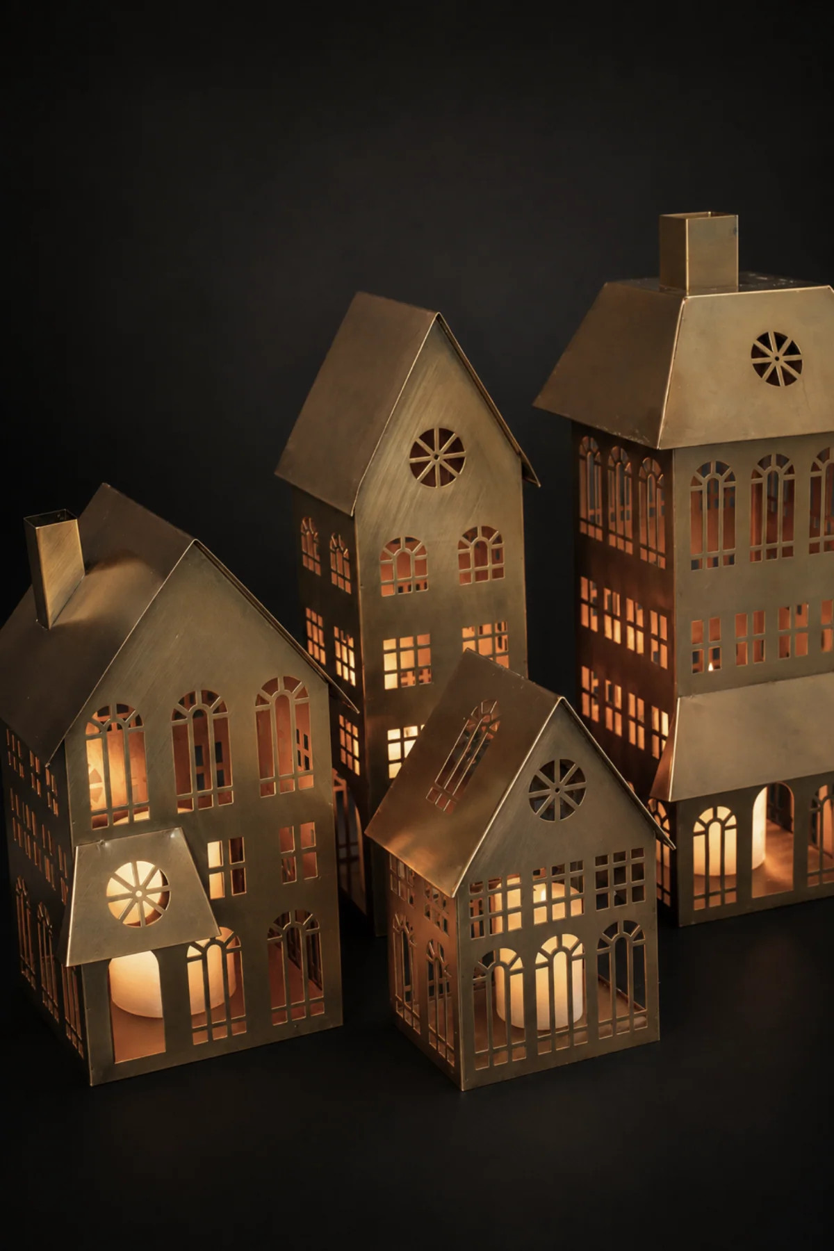 Brass Metal House - 4 Styles | THELIFESTYLEDCO