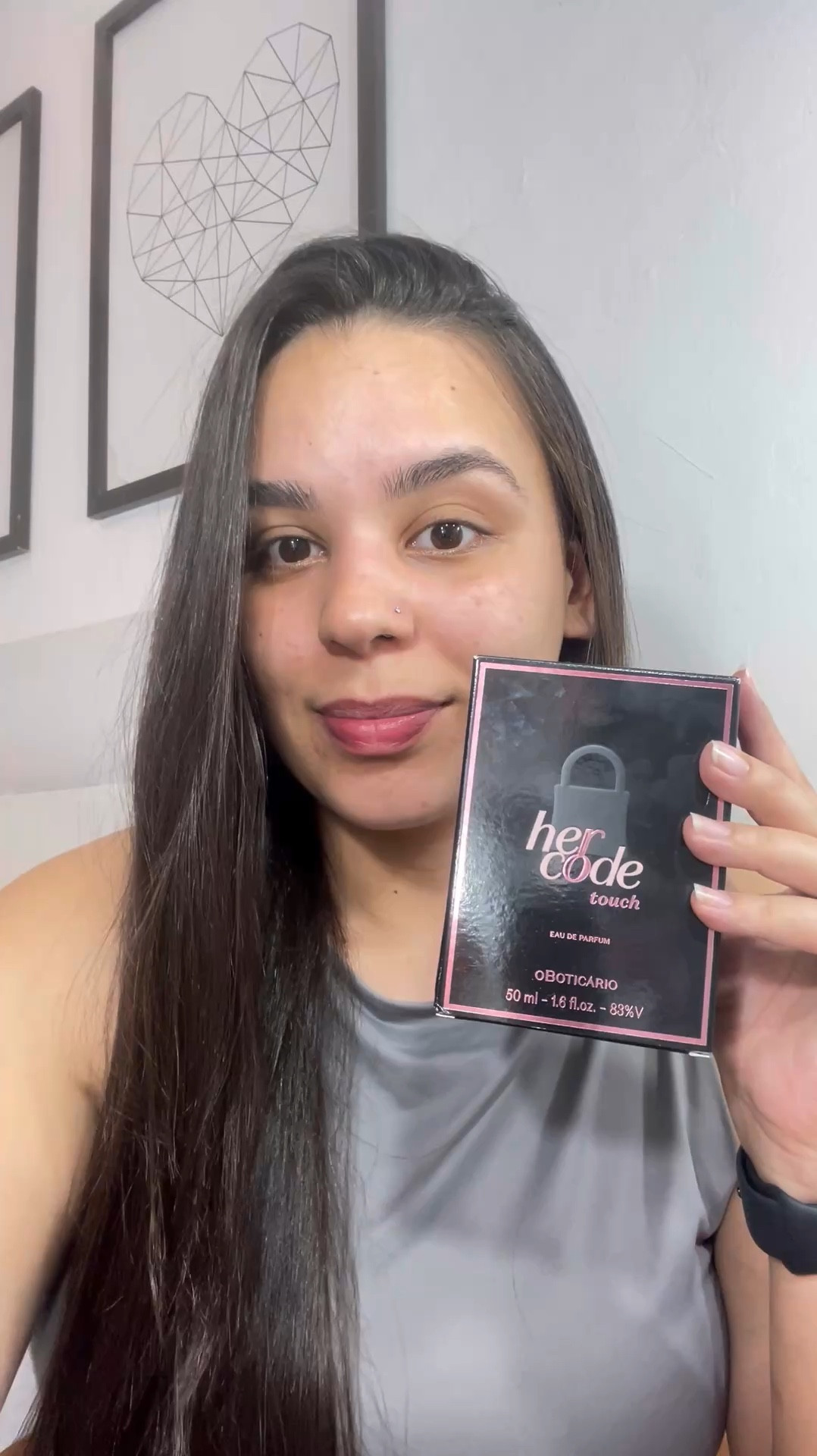 Her Code Touch Eau De Parfum é um convite envolvente para você explorar e descobrir o seu prazer absoluto através do toque. 

Sensual e instigante, esta fragrância amadeirada combina o exclusivo Código Secreto, acorde olfativo único e instigante, à sofisticação envolvente da Baunilha Absoluta, aquecidos pela feminilidade floral do Ylang Ylang e à força do Sândalo, revelando nuances quentes e sensuais.

#LTKbrasil #LTKdicadeestilo #LTKbeleza