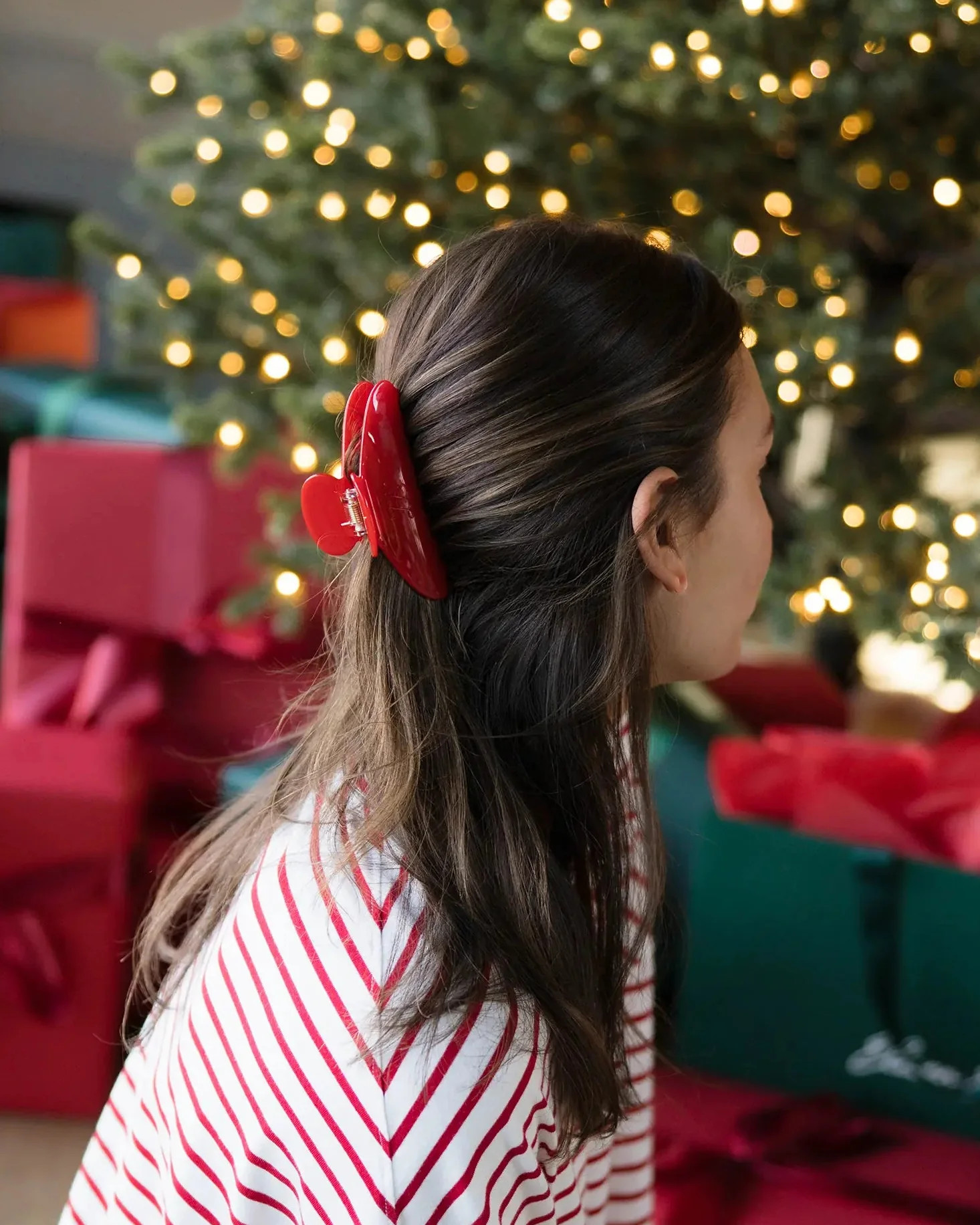 Claw Clip in Cherry | Eleven Eleven