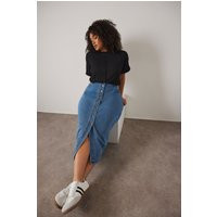 Evans Women's Button Through Denim Maxi Skirt in Blue | Size: 22-24 | Debenhams UK