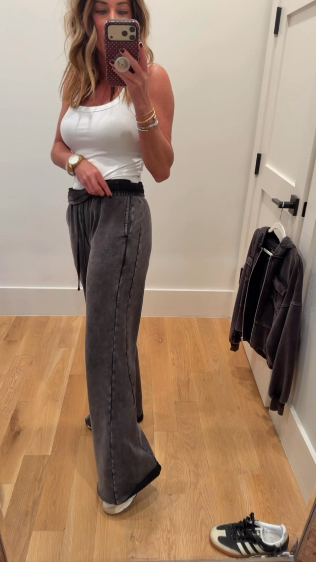 Sooo comfy and looks and feels much more expensive! // small zip up and xs bottoms.

#LTKootd #LTKgrwm #LTKdayinmylife