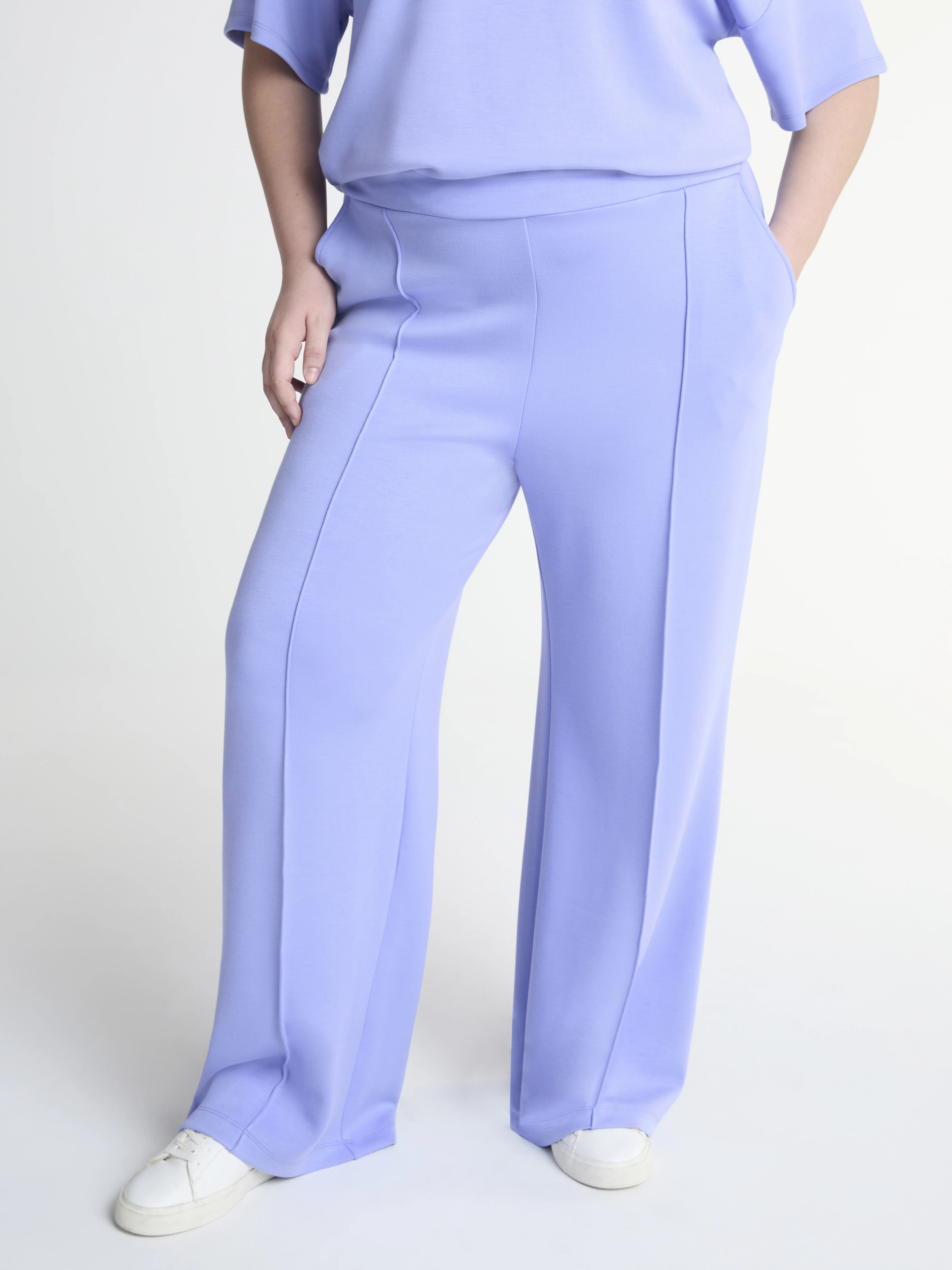 Scoop Women's and Women's Plus Ultimate ScubaKnit Seamed Trouser Pants, Sizes XS-4X | Walmart (US)