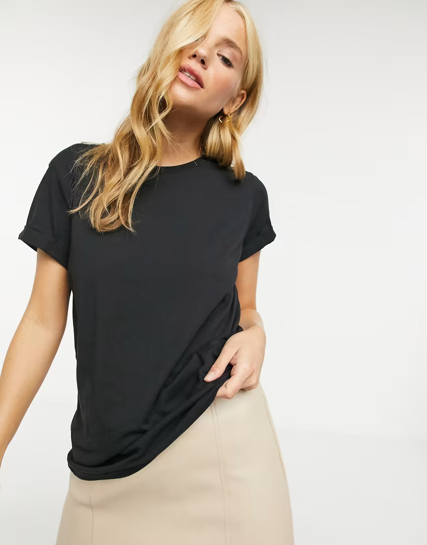Brave Soul eleanor basic t-shirt-Black | ASOS (Global)