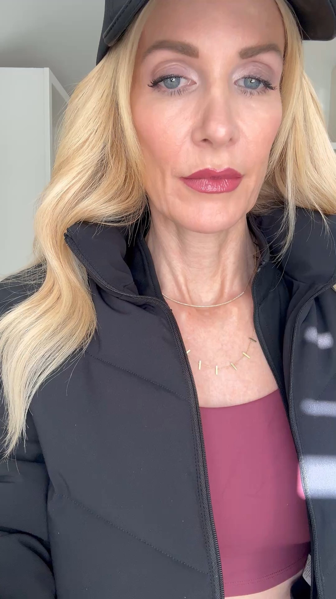 Obsessed is an understatement. 🖤
I just got the coolest under-$100 three-in-one workout jacket, and y’all… it’s a game-changer. It’s a cropped puffer jacket layered over a fitted long-sleeve scuba jacket, and you can wear it three ways: together (my favorite 😍), the fitted jacket alone, or the cropped puffer alone. So versatile, so chic, and the quality is honestly impressive for the price.

And can we talk about this gorgeous burgundy set? 🙌 The leggings are buttery soft, high-waisted, and have a butt-lifting detail in the back that I am absolutely here for. Paired with the matching tank, it’s one of those sets that makes you feel cute and confident walking into the gym—or running errands after.

Everything runs true to size. I’m wearing an XS in the jacket, leggings, and tank. If you love stylish, functional, and budget-friendly workout wear, this one is a must! 



#LTKootd #LTKFindsUnder100 #LTKActive