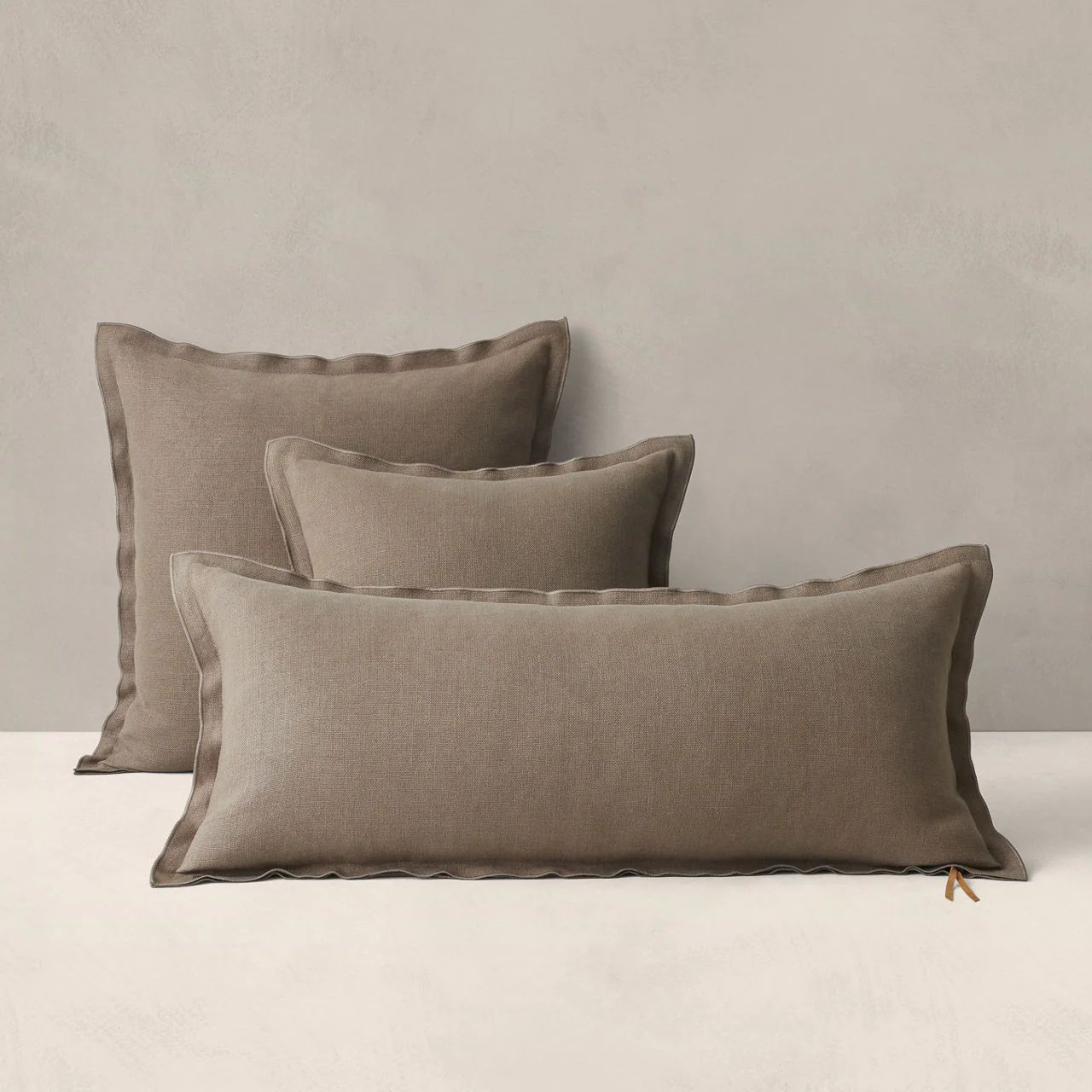 EUROPEAN LINEN PILLOW Cover - 6001653 | BR Home