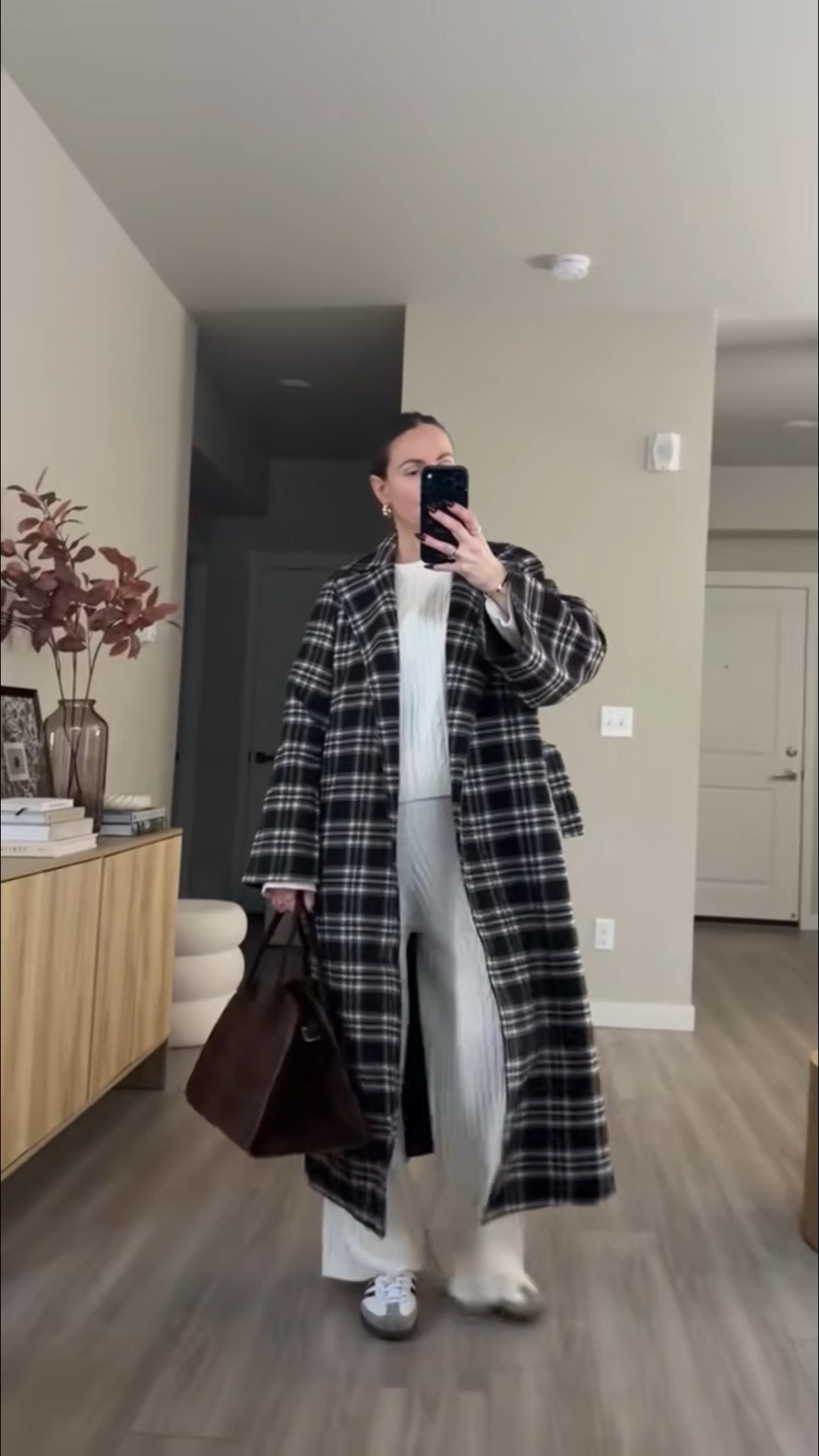 the viral amazon cable knit loungewear set and oversized plaid coat.  i'm 5'7 wearing Small  suede tote bag in coffee color 