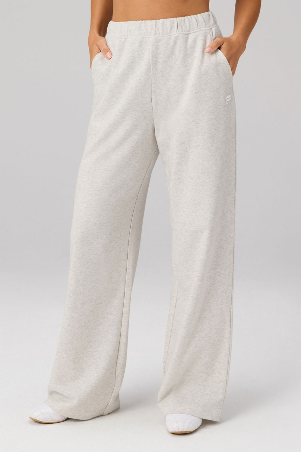 Change ModelChange ModelDarion - Wearing Size: XSHeight: 5'9''Bottom Size: XSTop Size: XSBra Size... | Fabletics