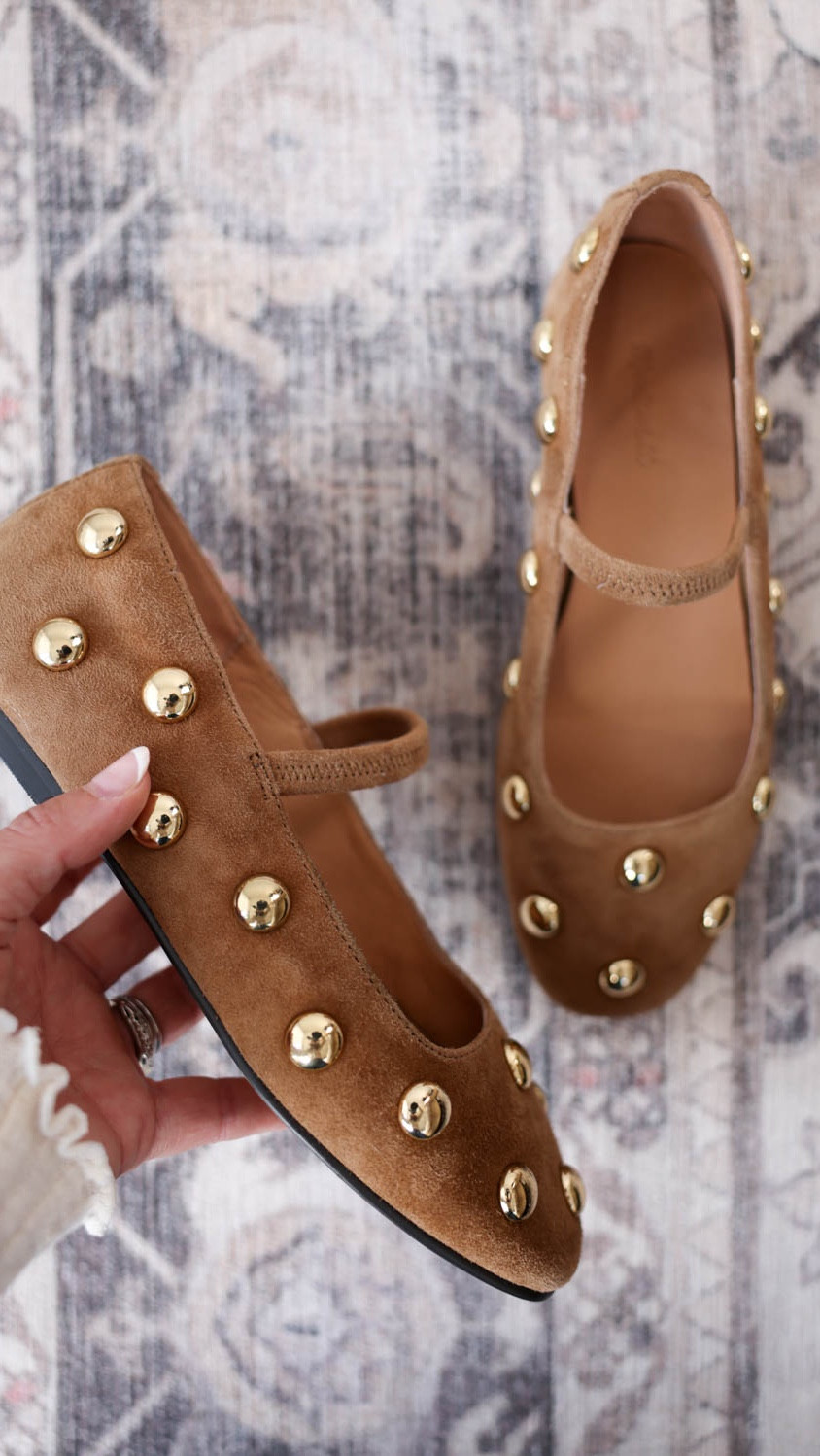 My favorite ballet flats! 

I wear all four in a size five, they’re true to size. 

Outfit I’m wearing 
Pants (J.Crew Factory): 24 Classic 
Sweater (Quince): xs in speckled beige 
White top (J.Crew Factory): xxs 
Boots (J.Crew) 

#LTKPetite #LTKShoeCrush