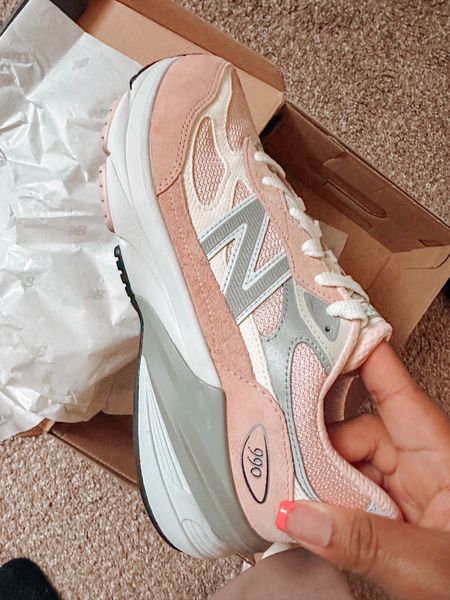 Loving my pink new balances such a vibe and they’re super comfy! 

#LTKSpringSale #LTKfitness #LTKshoecrush